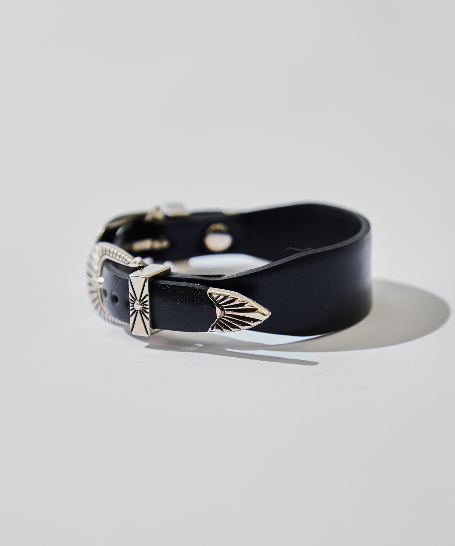 Narrow double buckle bangle 