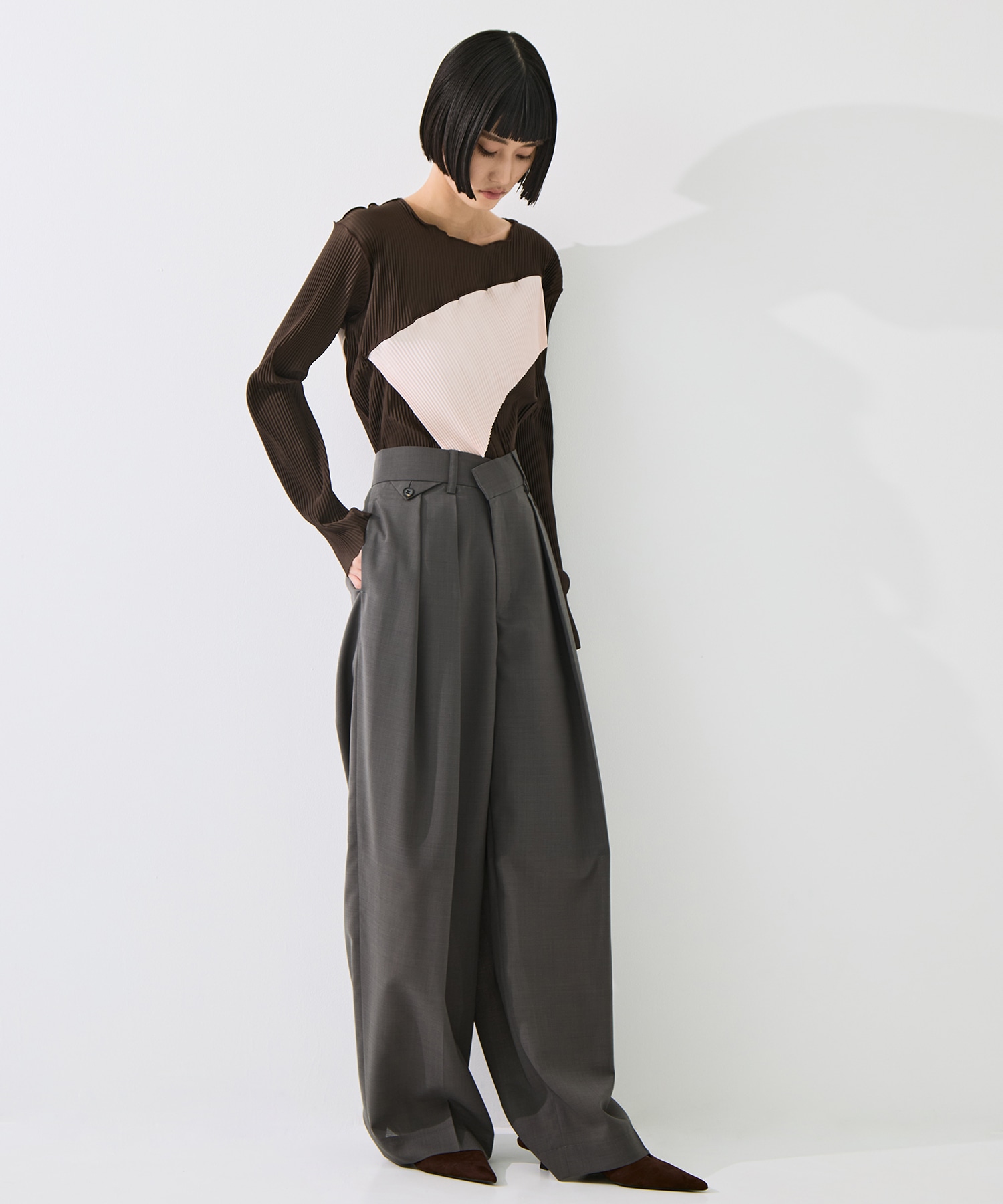 Double Tucked Trousers STUDIOUS