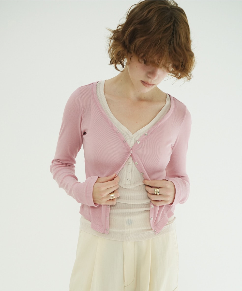 CURVED NECK LAYERED SET TOPS CLANE