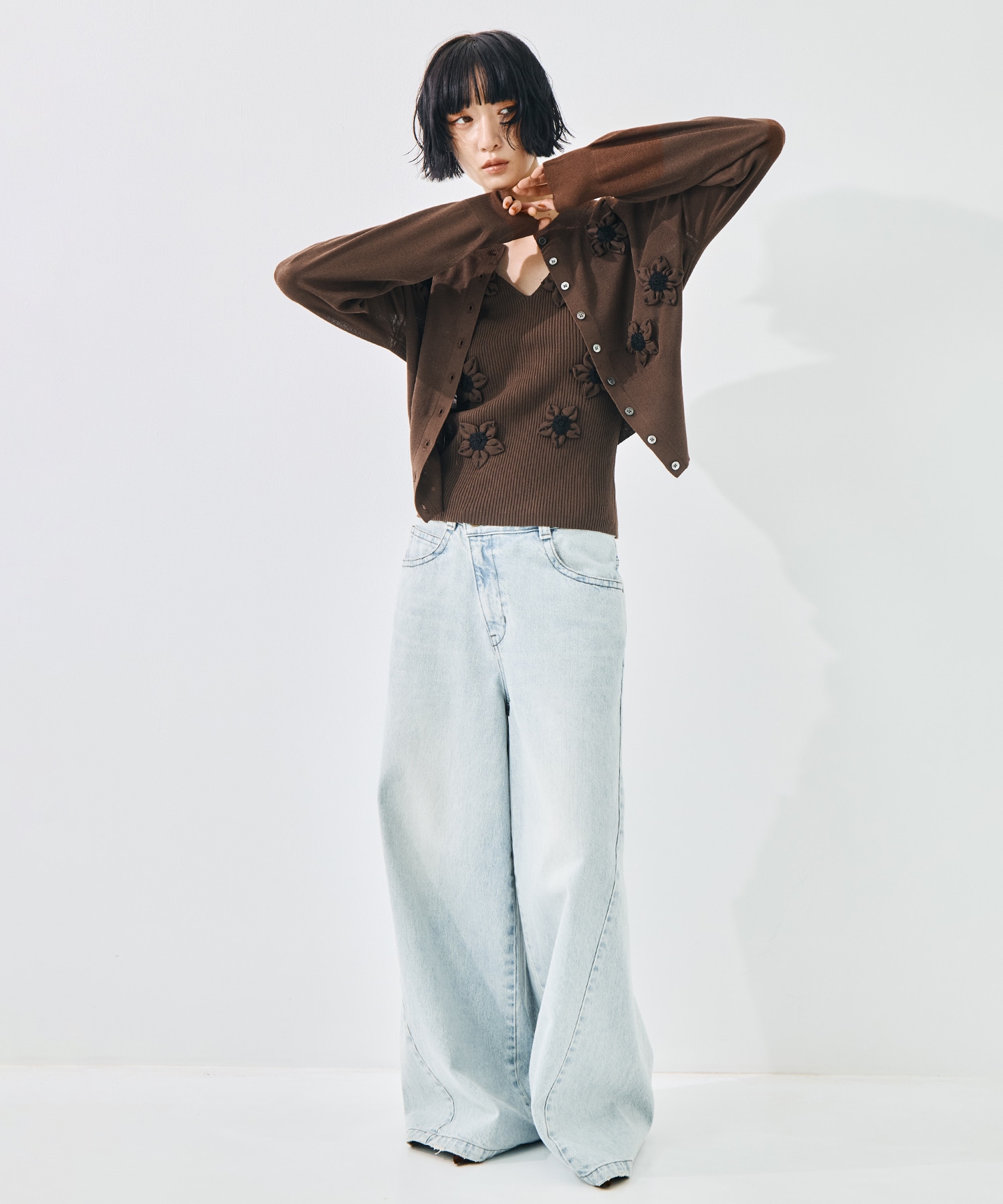 FLOWER MOTIF KNIT CARDIGAN CLANE