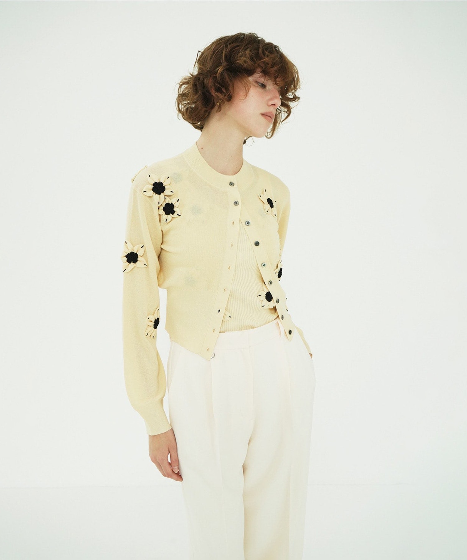 FLOWER MOTIF KNIT CARDIGAN CLANE