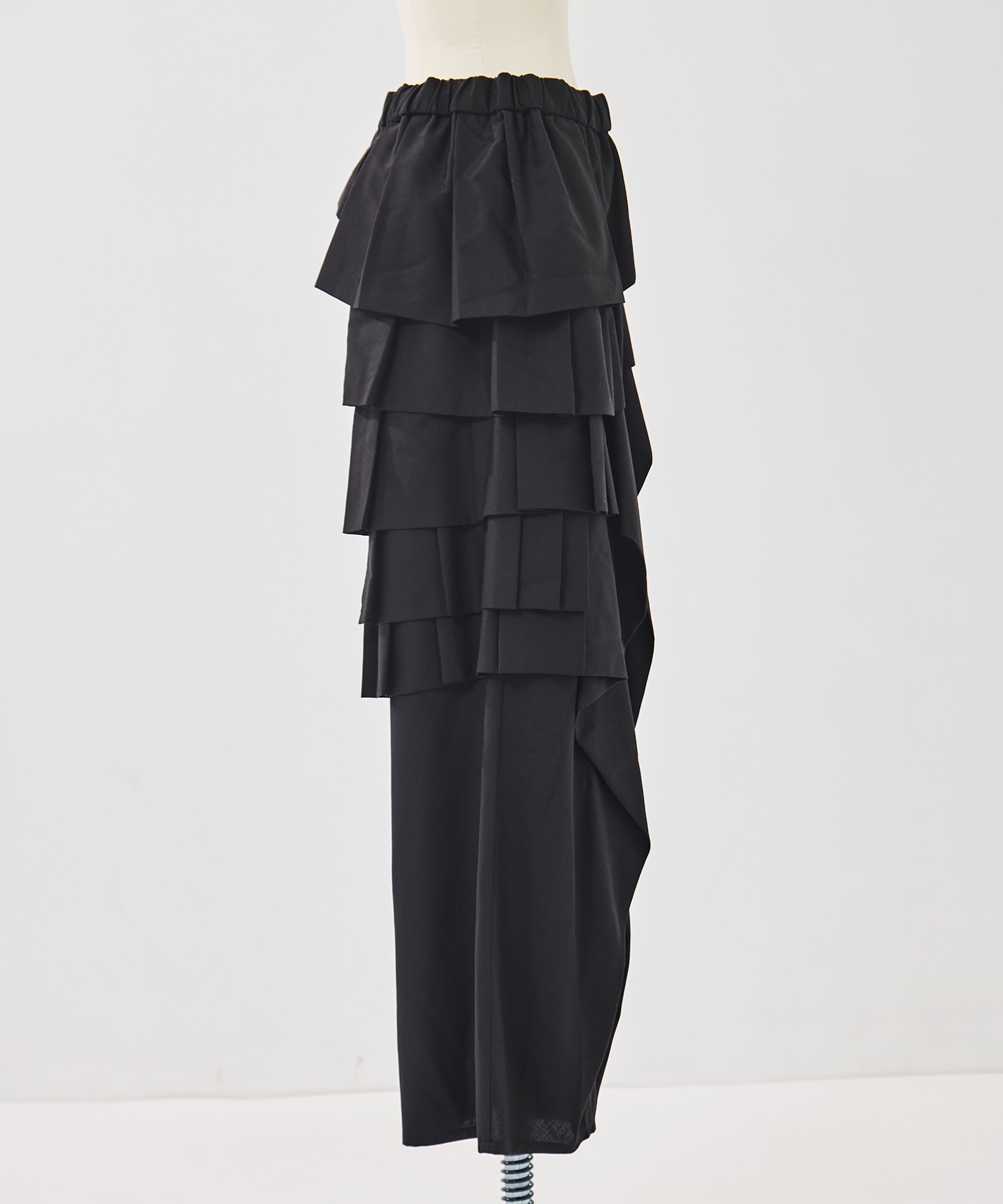 RUFFLE PANTS TAAKK