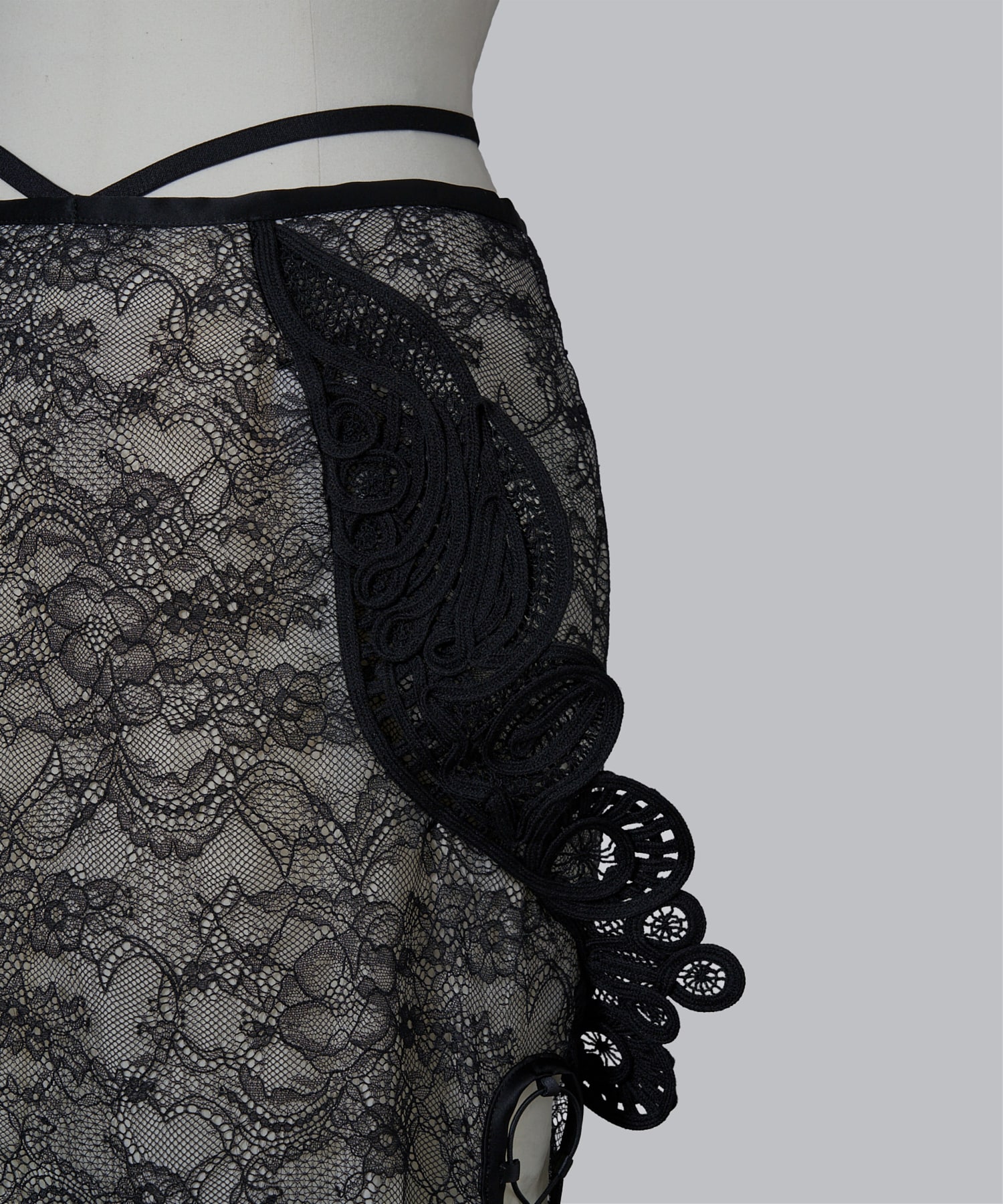 Nylon Skirt with Cording Embroidery Detail Mame Kurogouchi