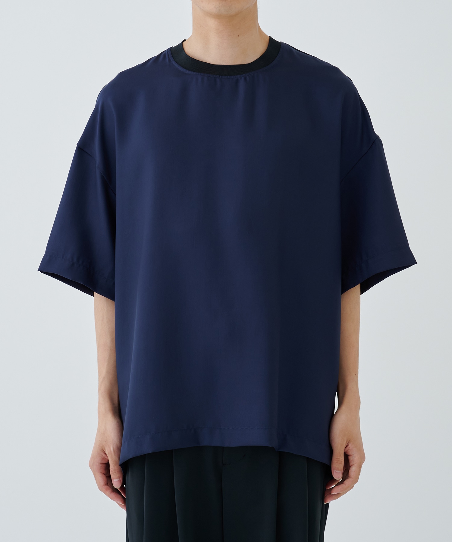 Silky Twill Simple Modern Rib Neck Pullover CULLNI