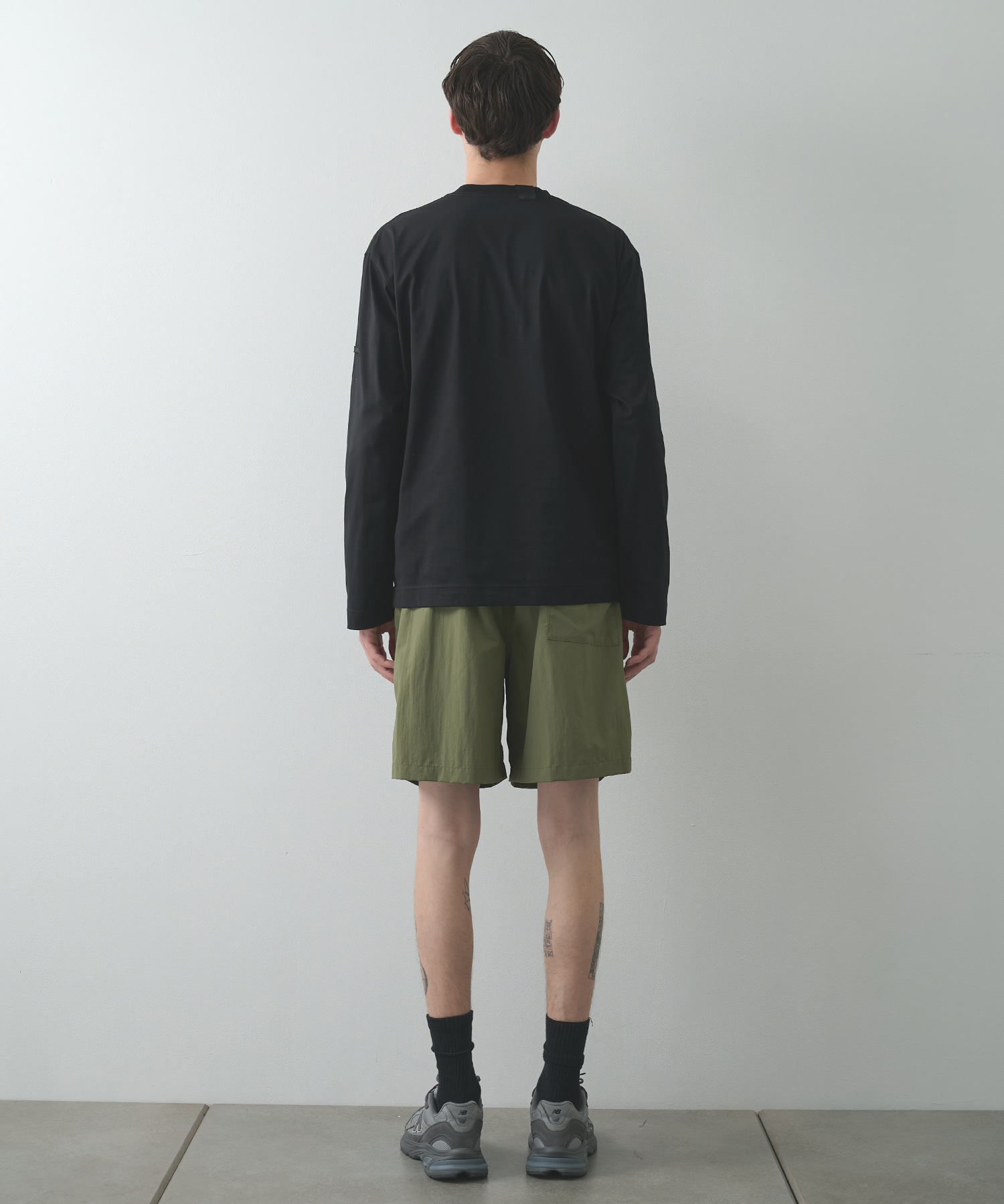 2251-CS10-022 L/S TEE N.HOOLYWOOD