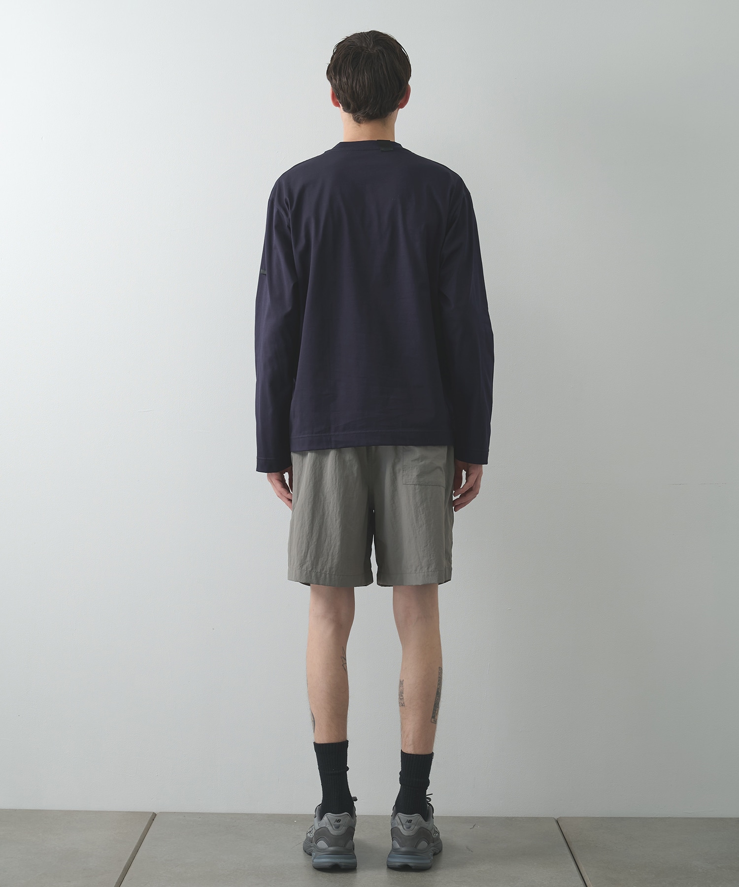 2251-CS10-022 L/S TEE N.HOOLYWOOD
