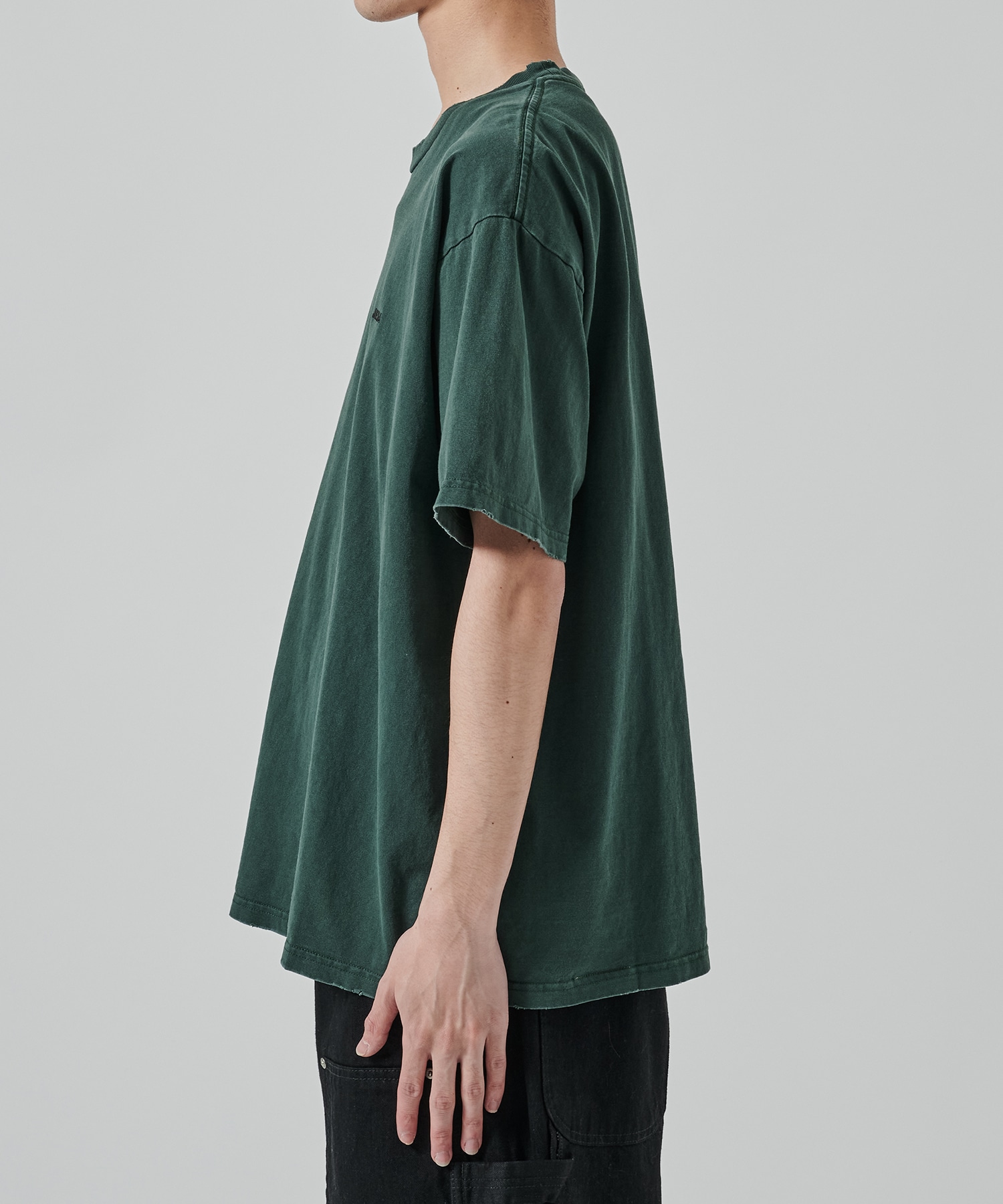 DAMAGE PIGMENT LOGO TEE JieDa
