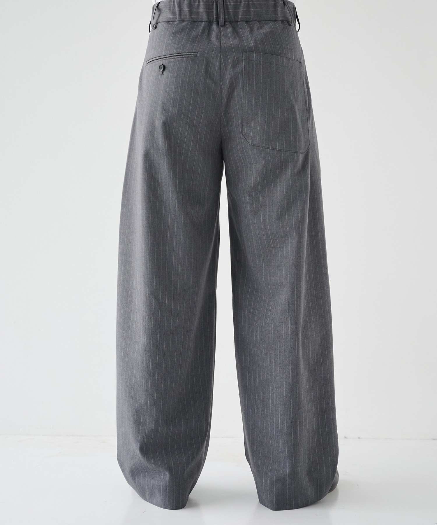 2Tuck Curve Slacks STUDIOUS
