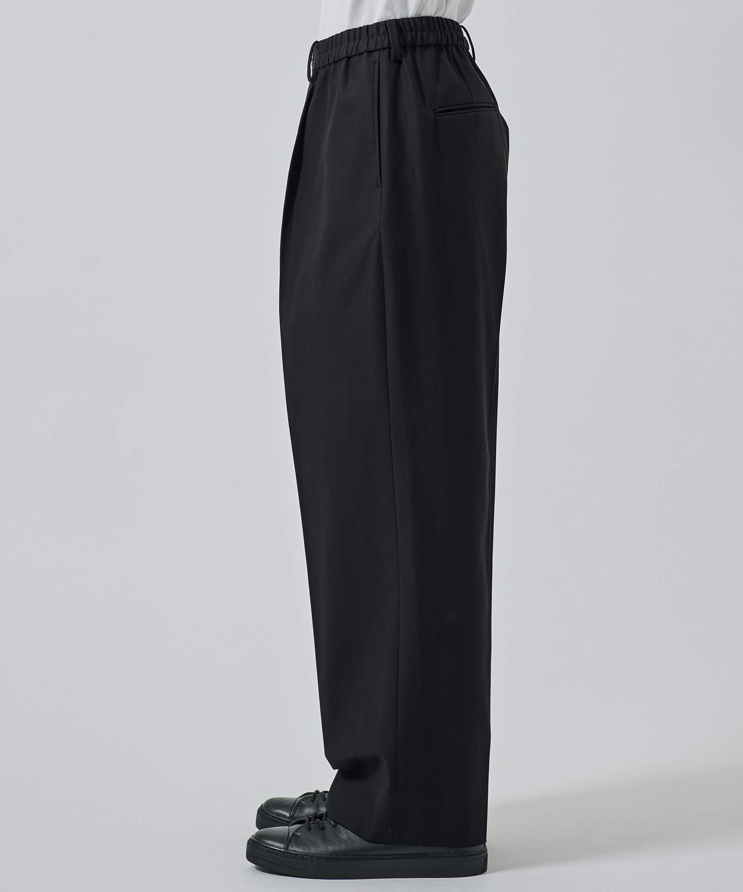 GANSHIN DRILL WIDE SLACKS STUDIOUS
