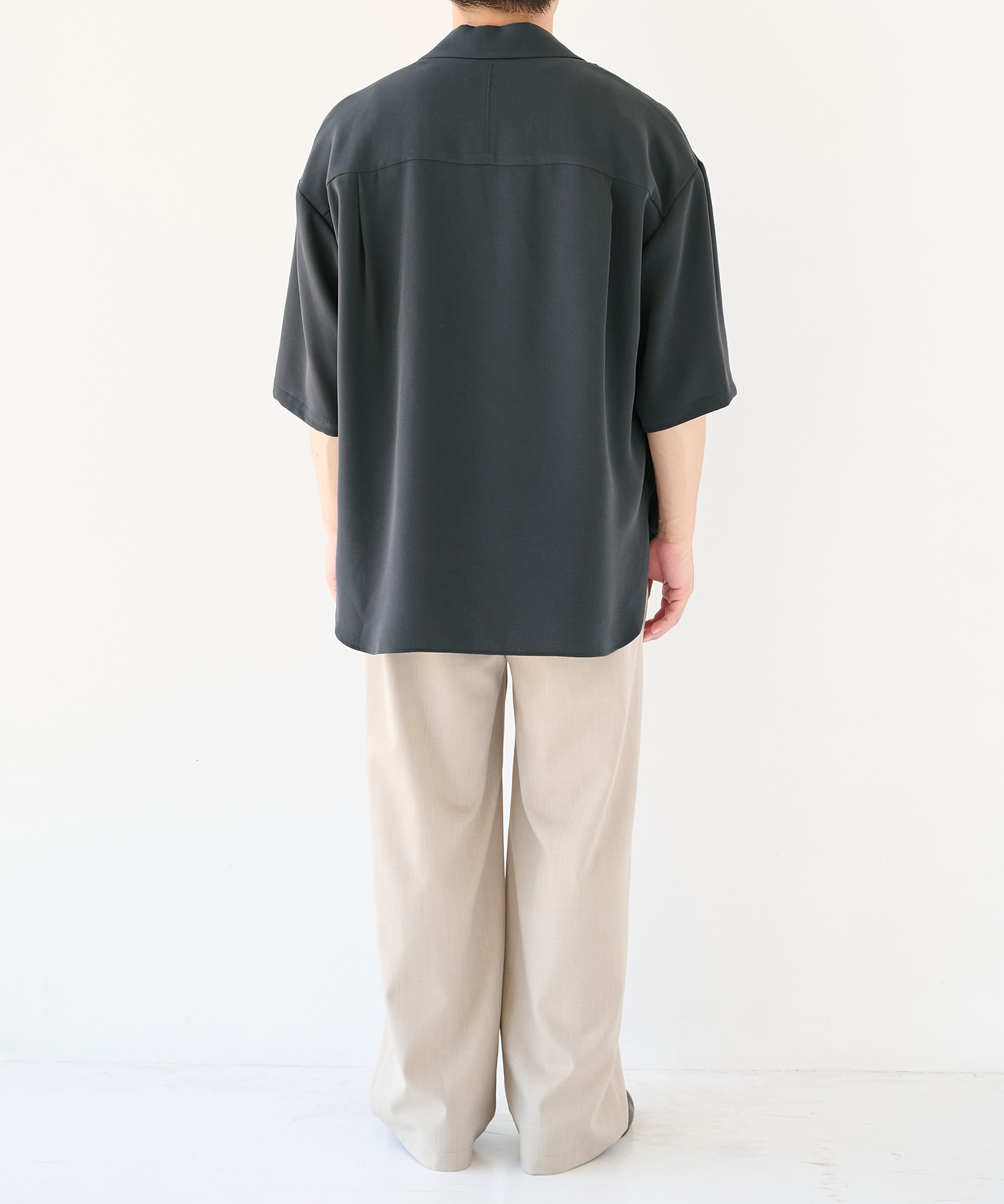 SUMMER ESSENTIAL SHIRTS S.S STUDIOUS