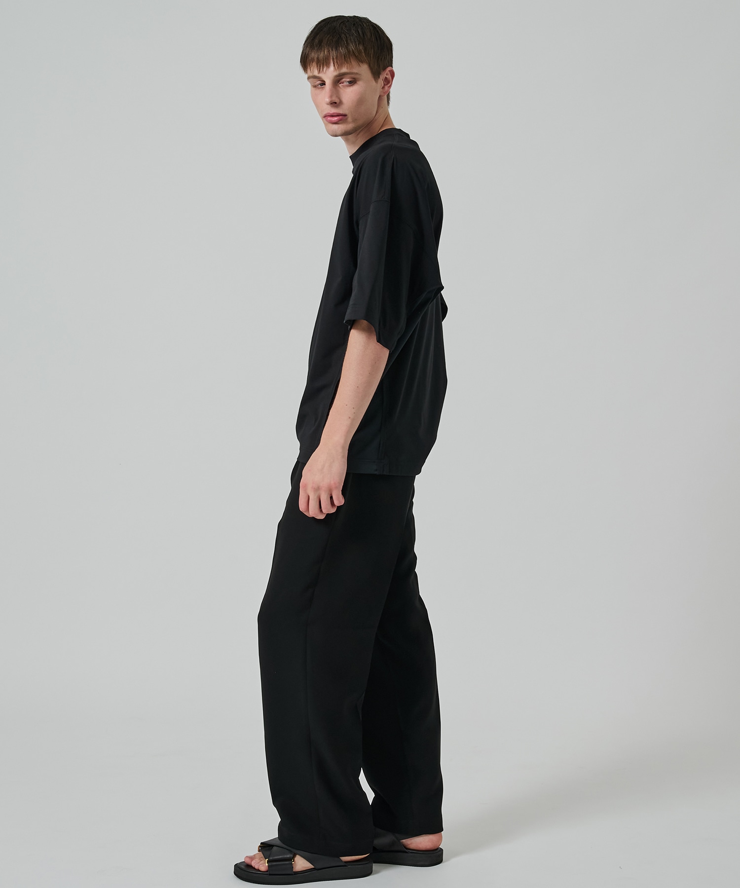 〈別注〉メッシュ切り替えミルスペックTEE N.HOOLYWOOD