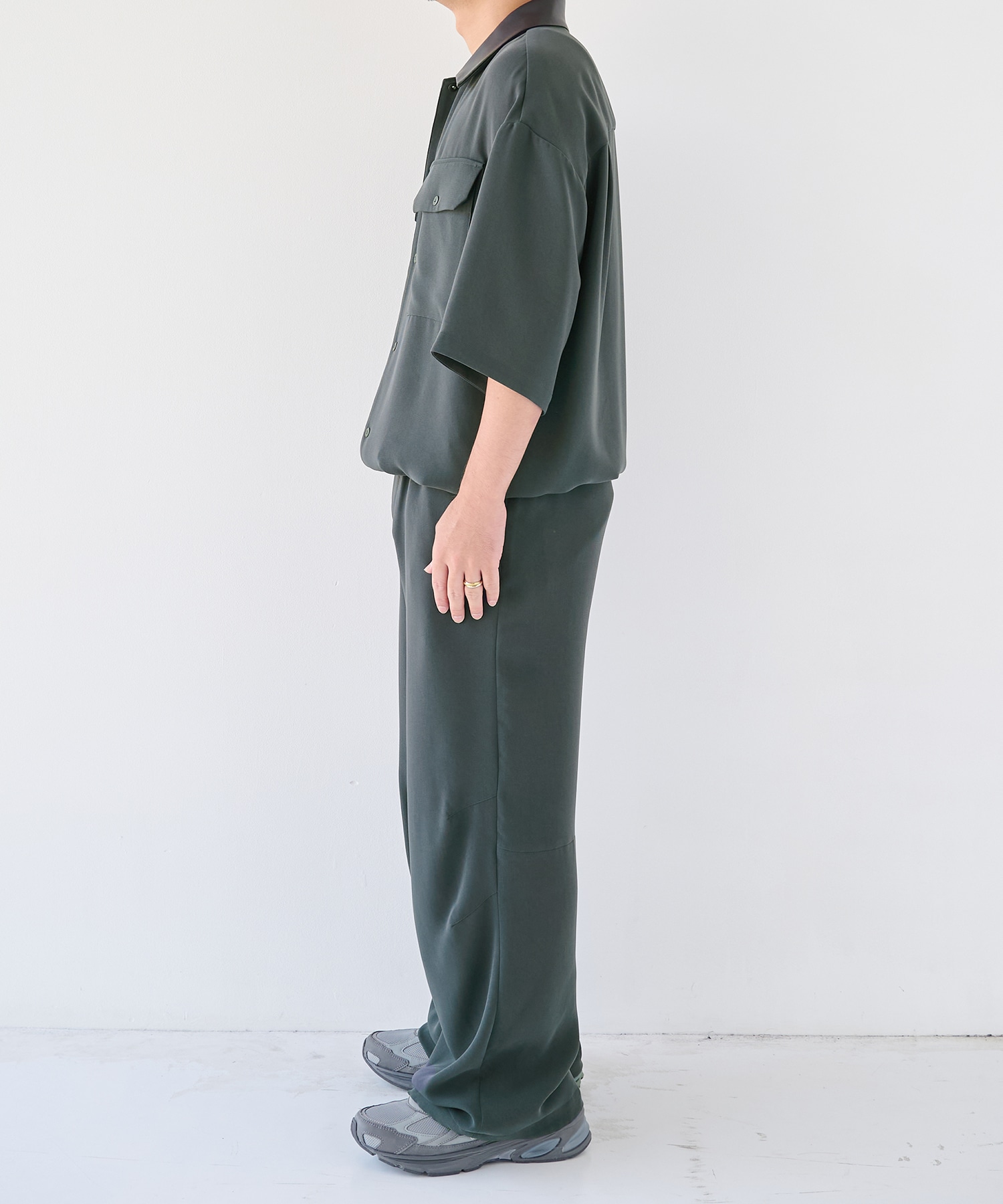 SUMMER ESSENTIAL RELAX PANTS STUDIOUS