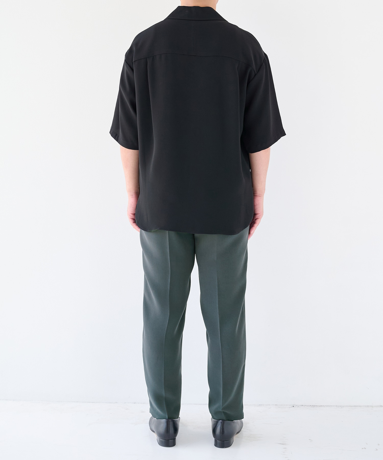 SUMMER ESSENTIAL TAPERED PANTS STUDIOUS