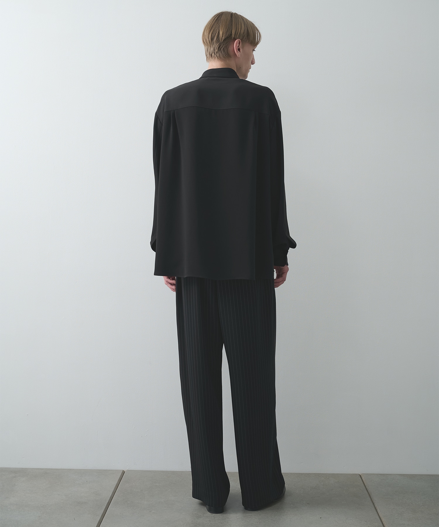 Double Cloth Chin Tab Long Sleeve Shirt CULLNI