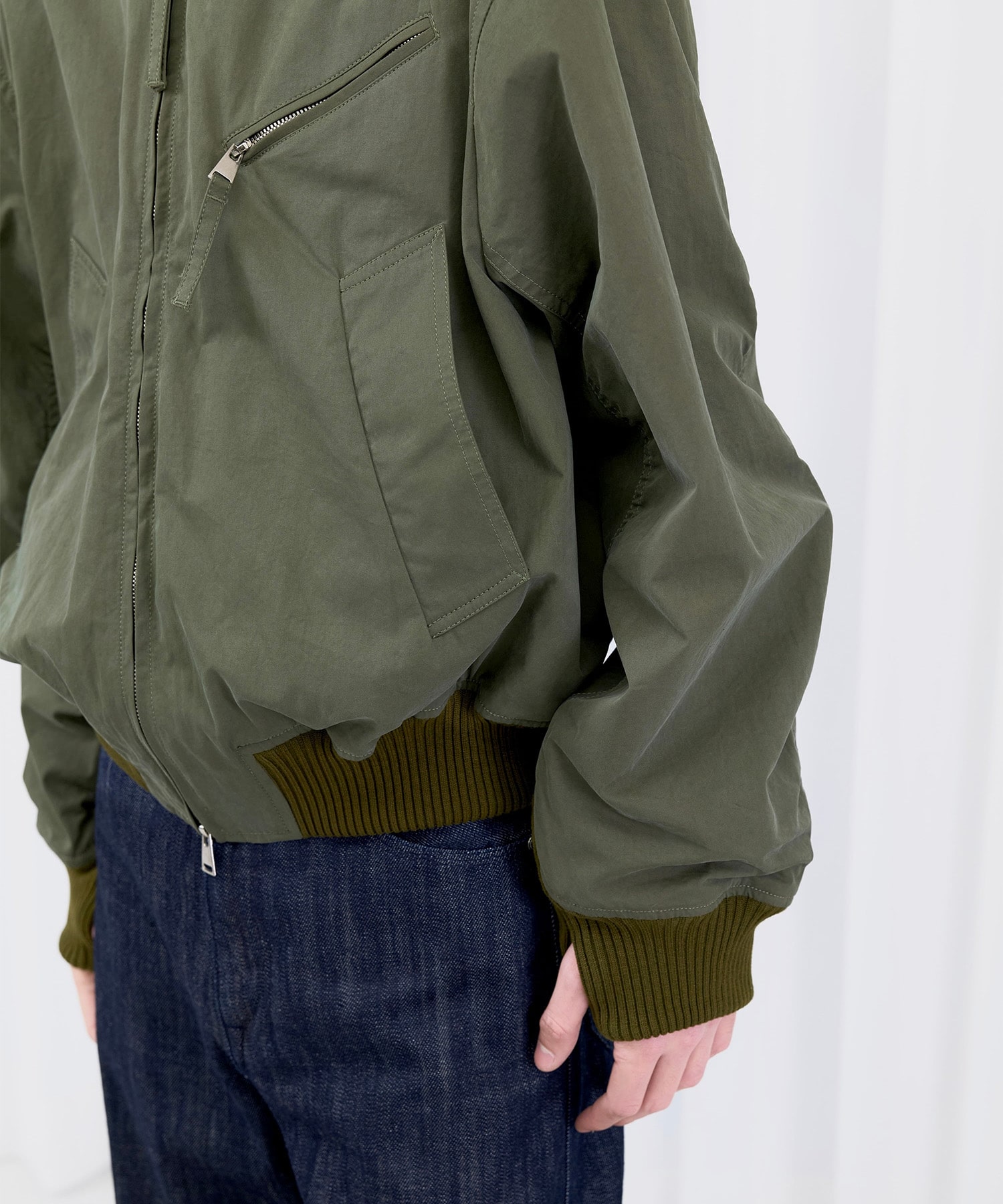 BOMBER JACKET OUAT
