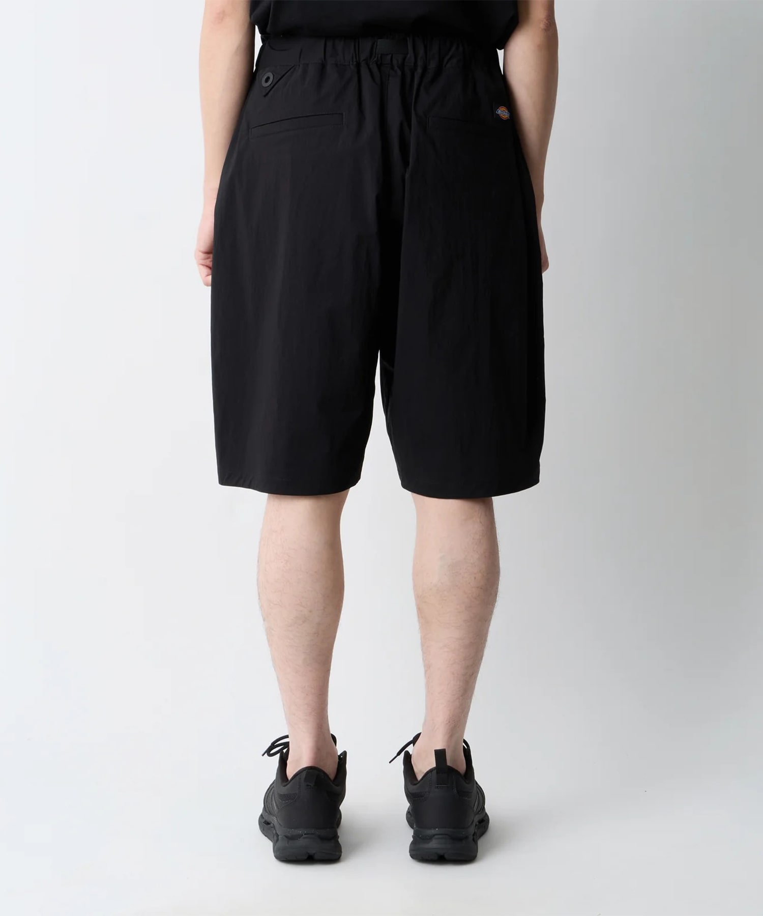 ×Dickies WIDE SHORT PANTS White Mountaineering