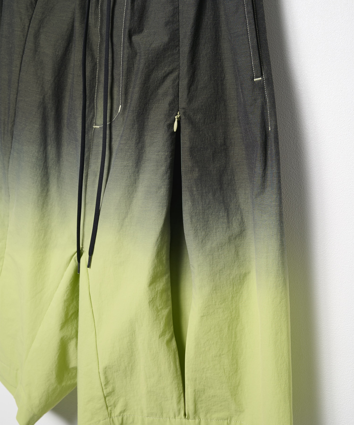 THE BREATHABLE GRADIENT GARMENT DYEING S/L PANTS POLIQUANT