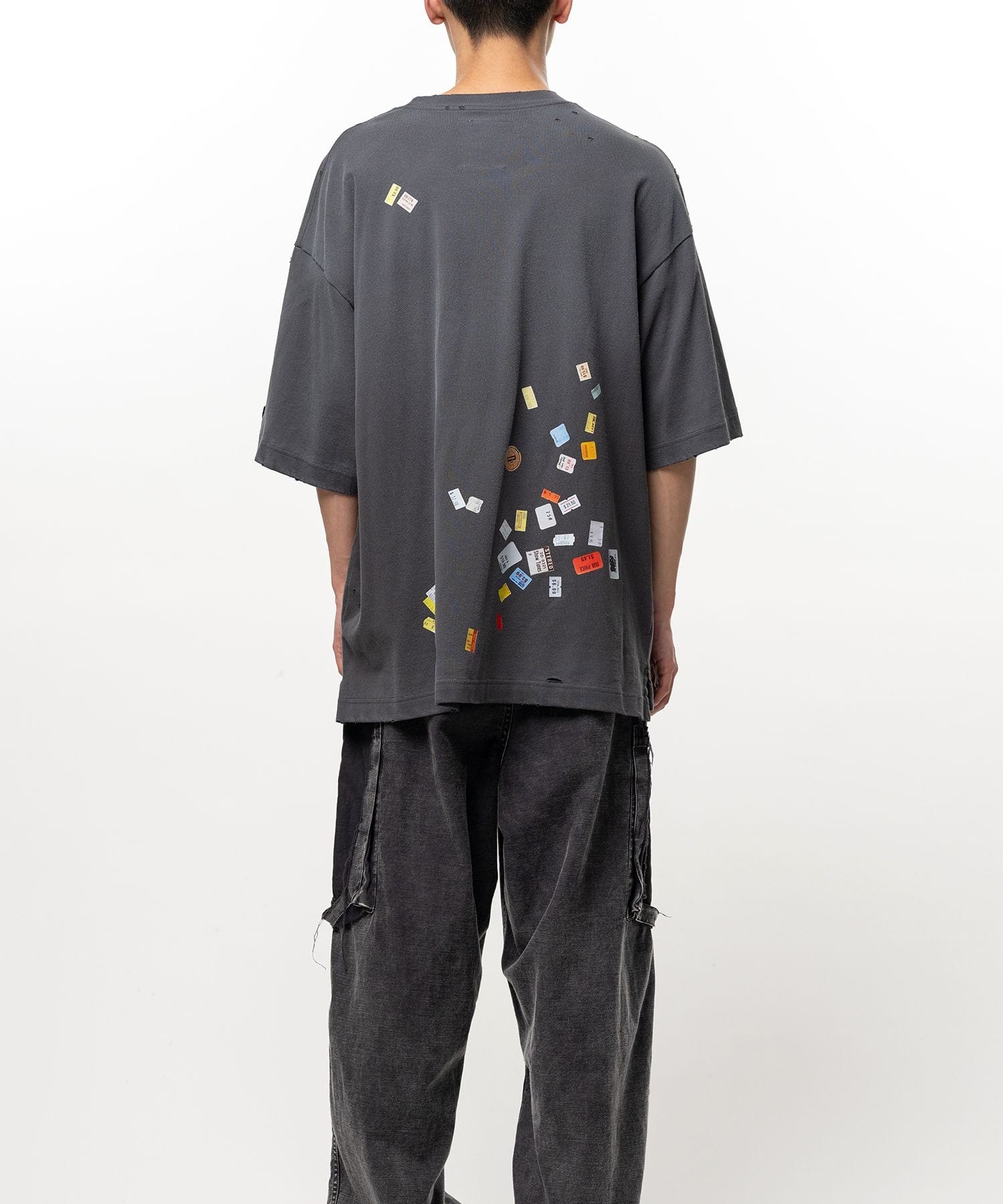 PRICE STICKER TEE Maison MIHARA YASUHIRO