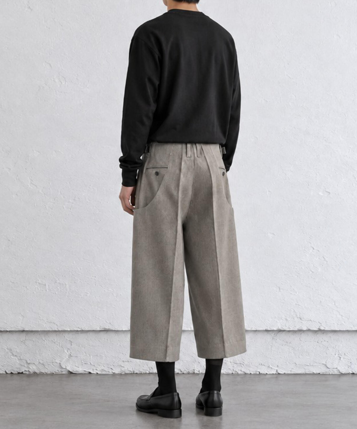 別注CURVED TROUSERS NVRFRGT