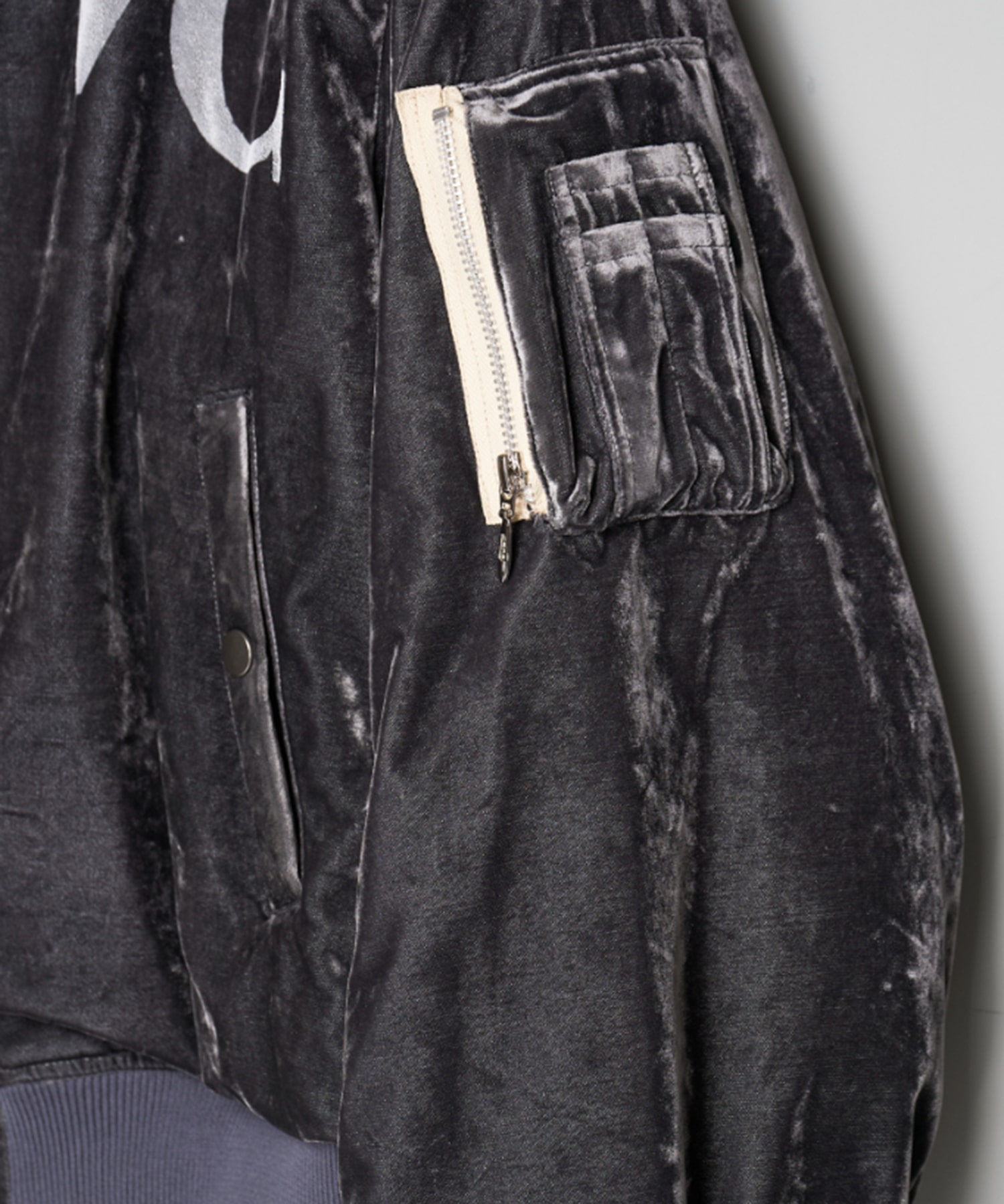 VC VELVET PUFFER BOMBER JACKET MASU