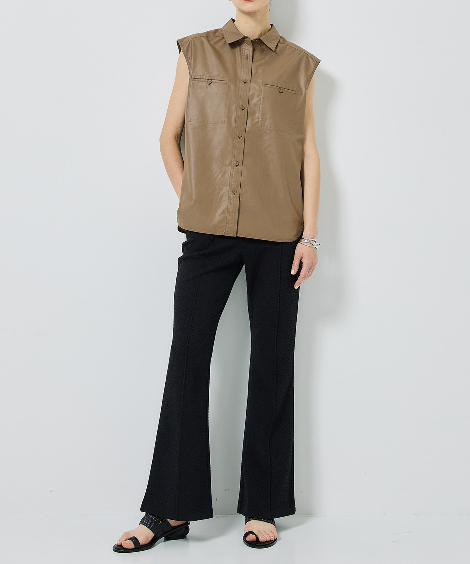 Almighty Stretch Flare Pants STUDIOUS