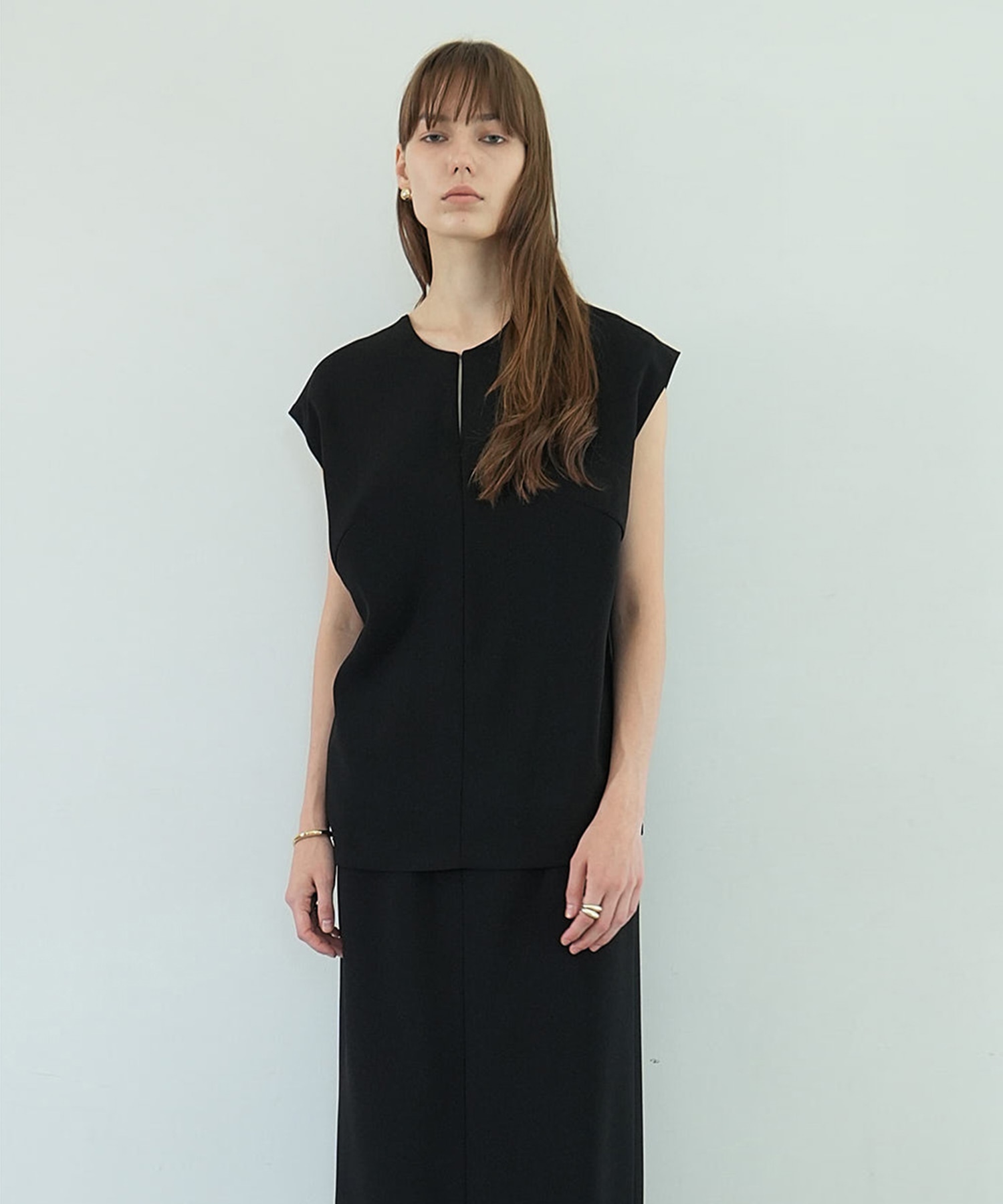 LAYERED BACK OPEN ONEPIECE CLANE