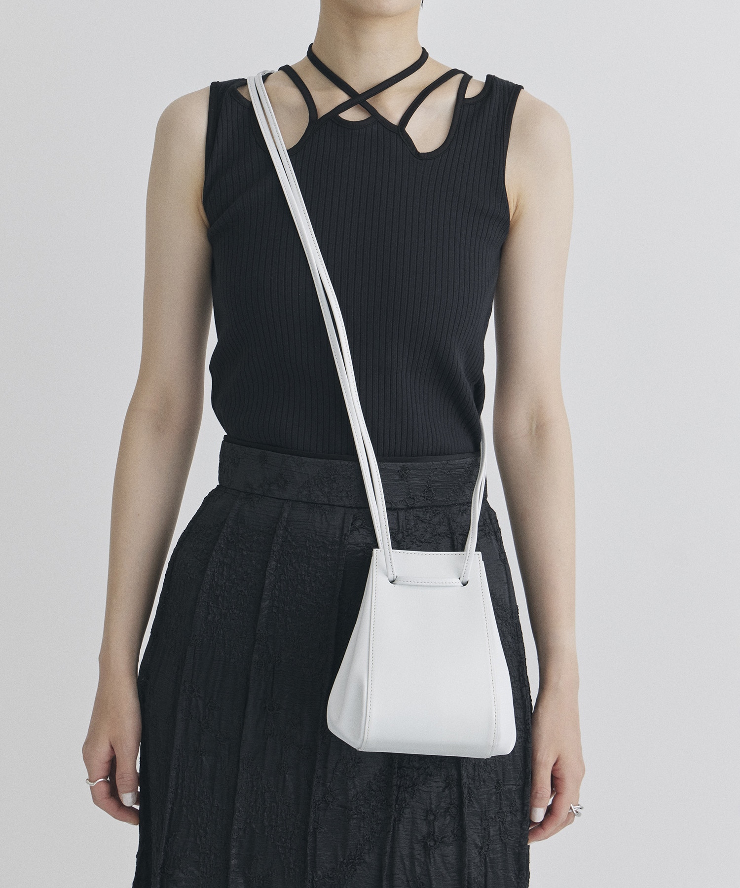 別注レザー巾着BAG COURTNEY ORLA