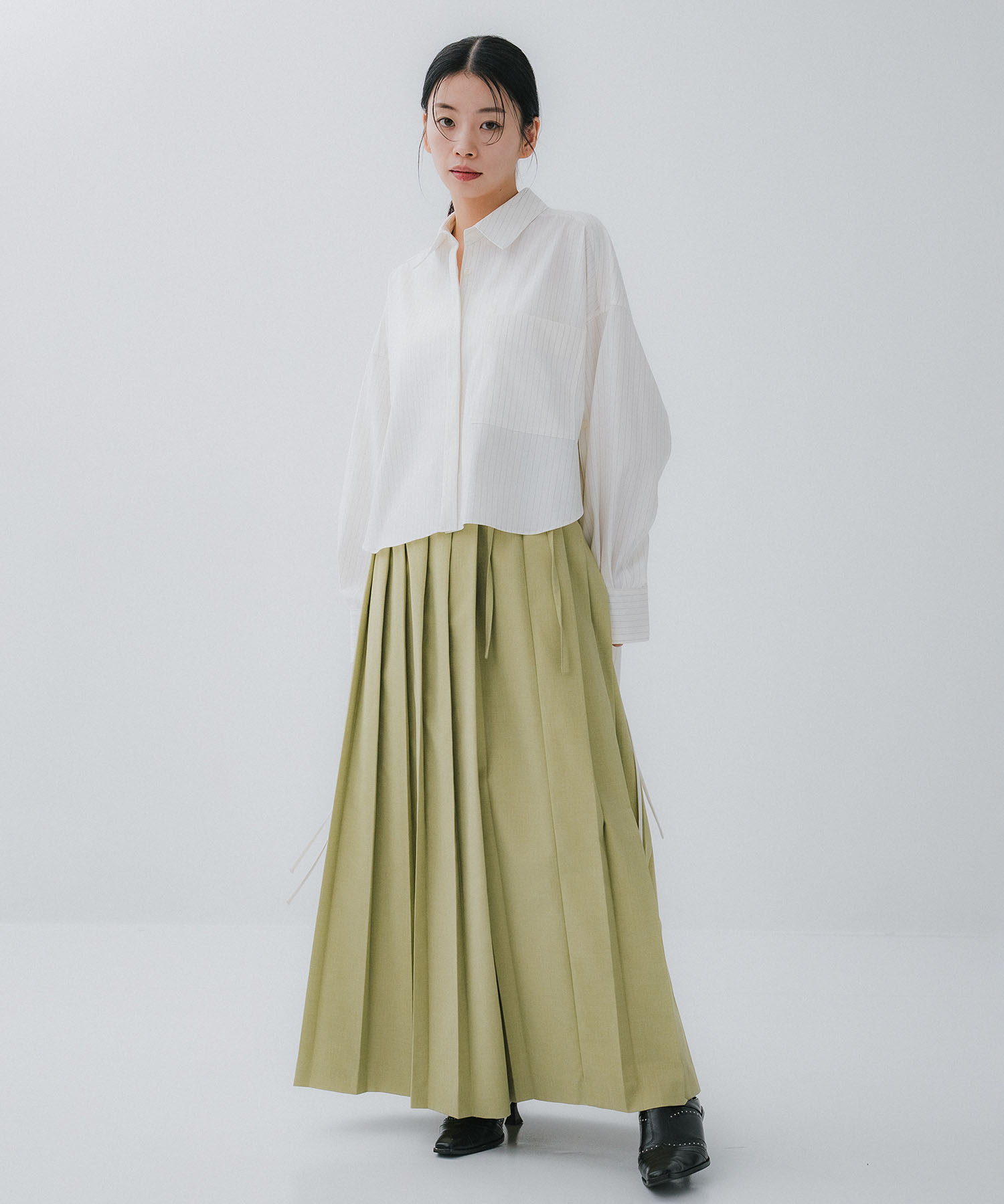 SHORT JACKET WITH PLEATS WRAP SKIRT AMERI