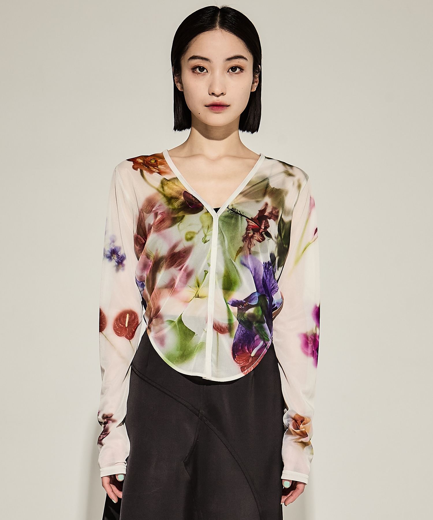 2WAY SMOKE FLOWER SHEER TOP AMERI