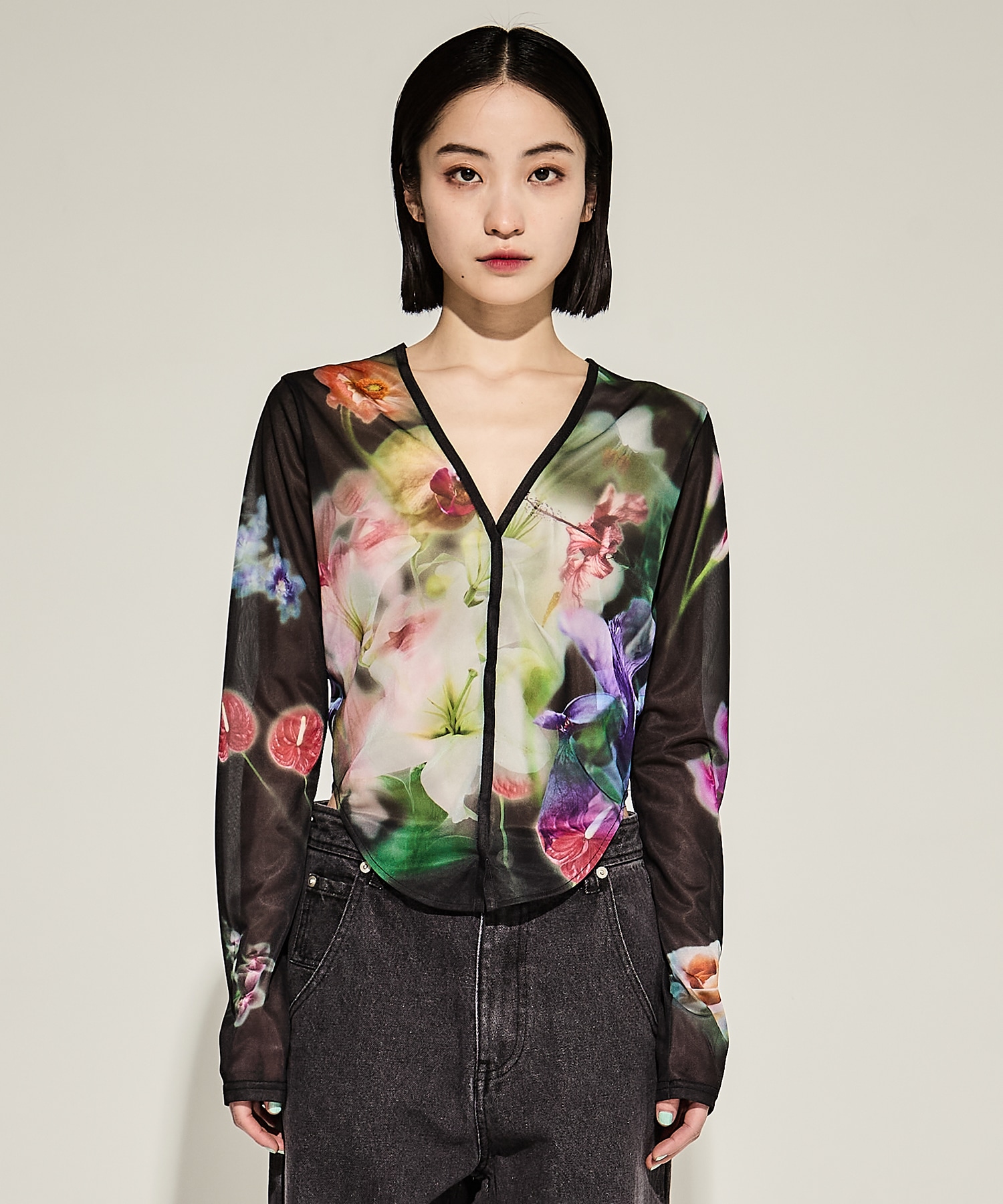 2WAY SMOKE FLOWER SHEER TOP AMERI