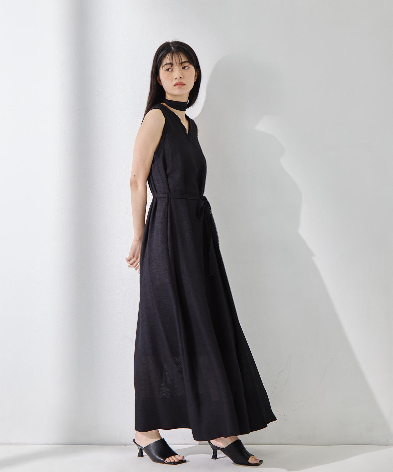V Neck Sleeveless Mesh Dress STUDIOUS