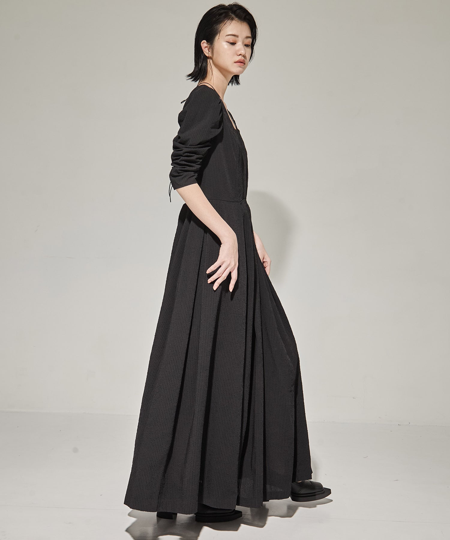SEERSUCKER VOLUME HEM DRESS AMERI
