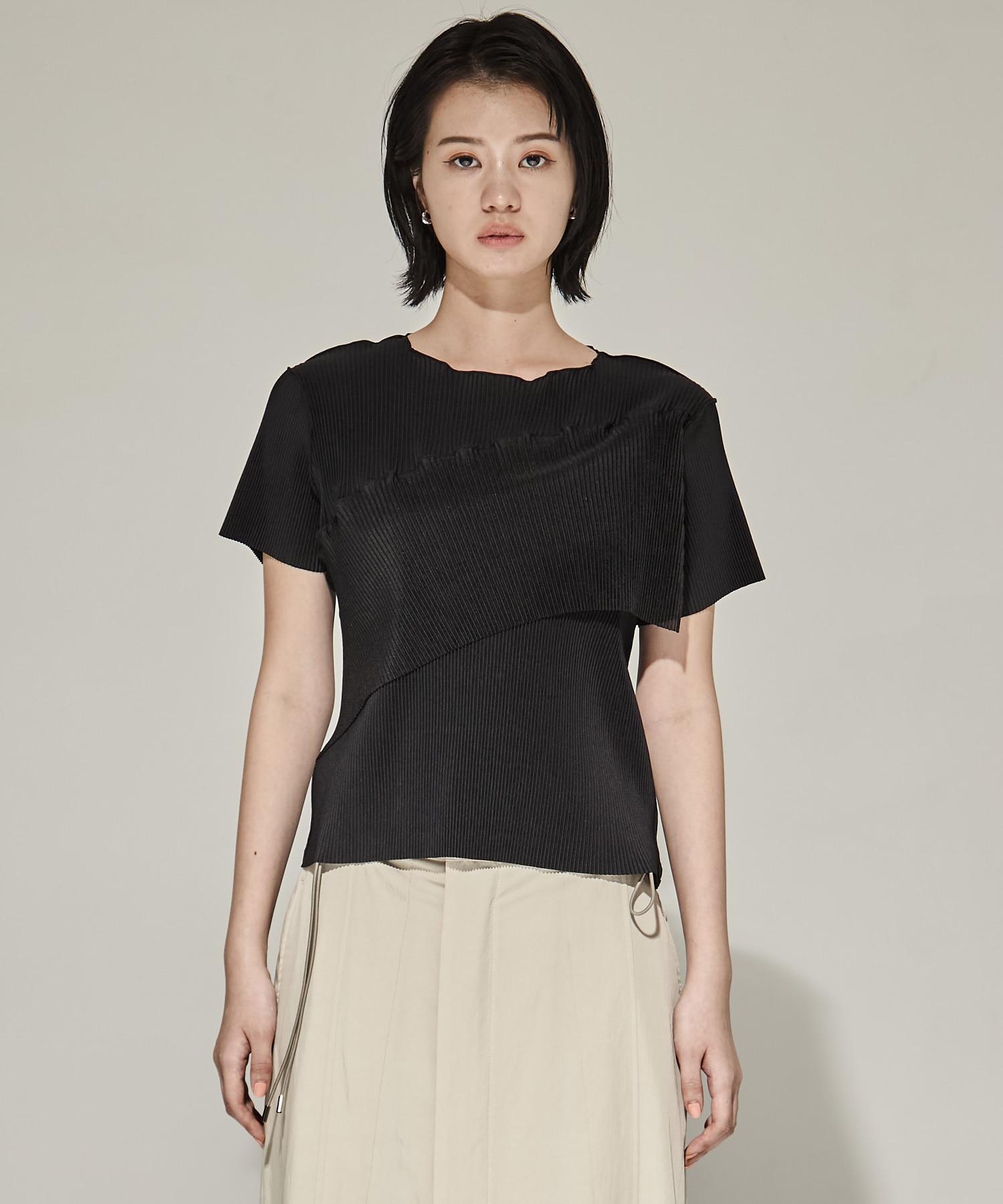 SPIRAL WAVE SHORT SLEEVE TOP kotohayokozawa