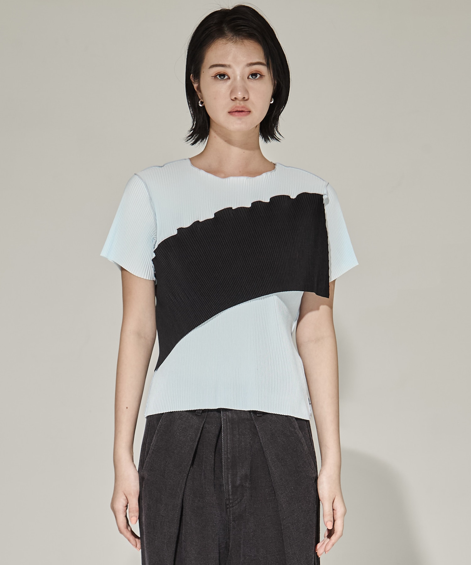 SPIRAL WAVE SHORT SLEEVE TOP kotohayokozawa