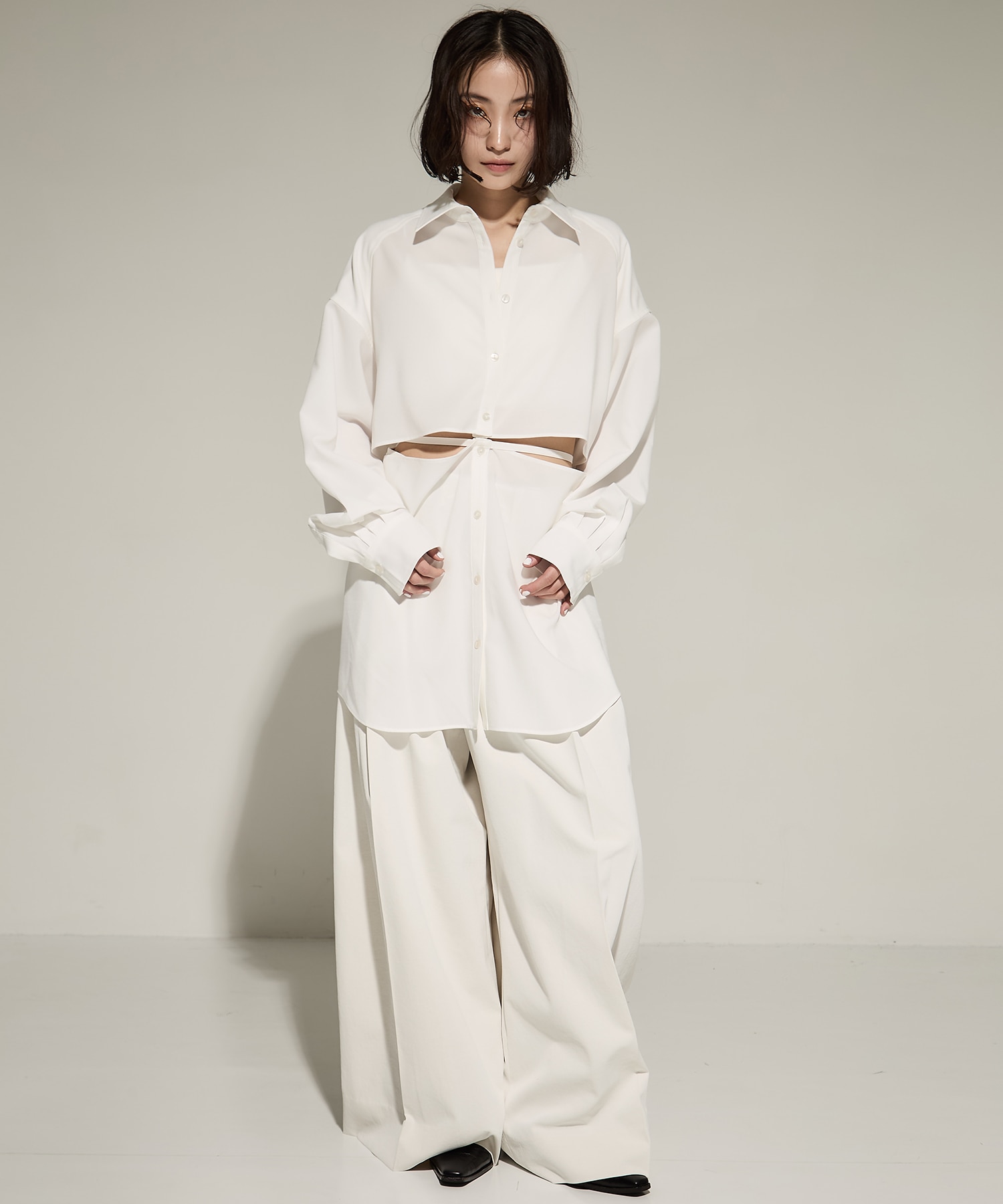 Cucurbita embroidered wide slacks MURRAL