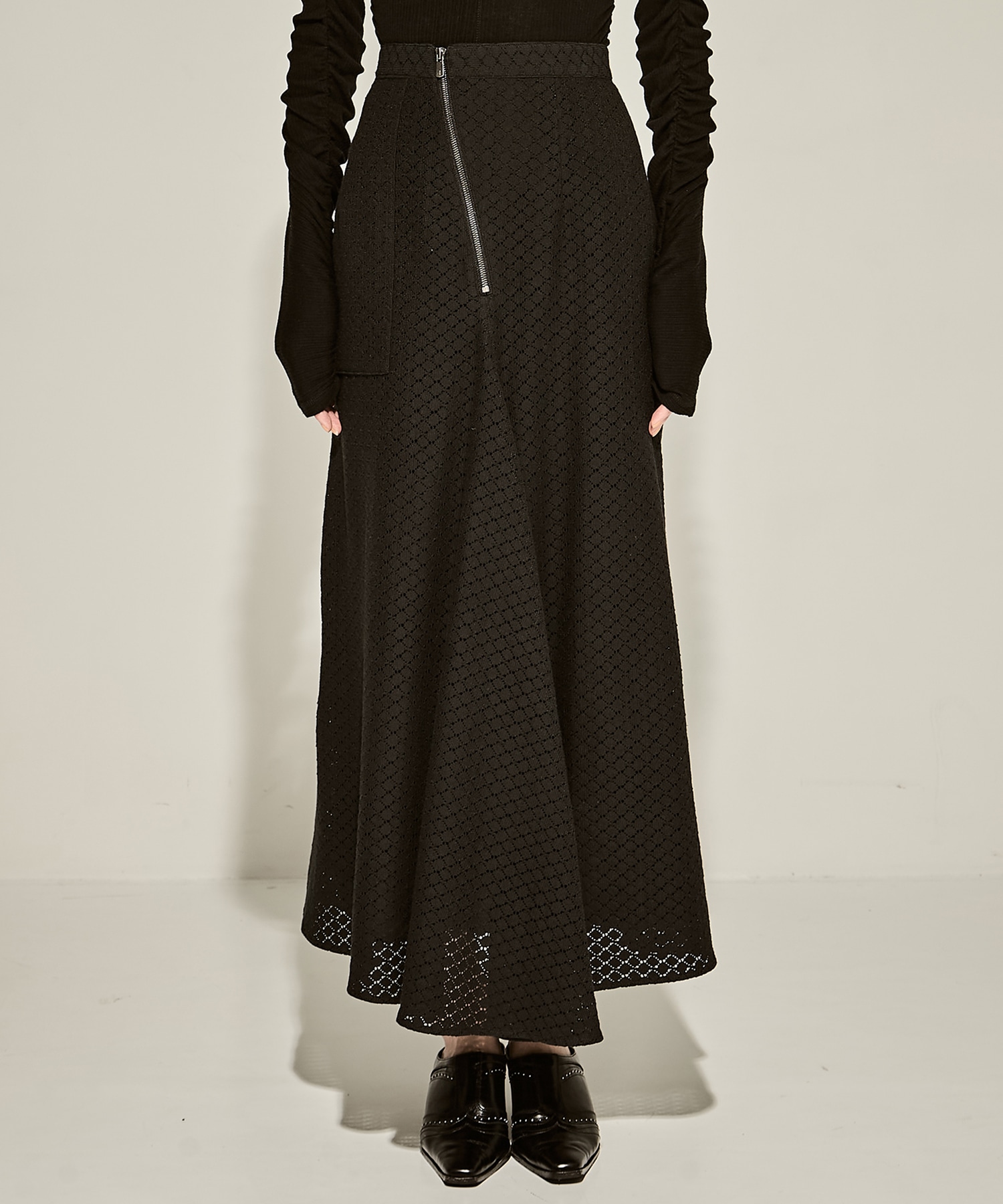 Sylvie front drape lace skirt BK AKIRANAKA