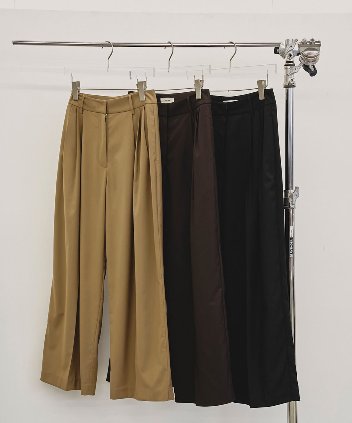Lightweight Tuck Trousers TODAYFUL