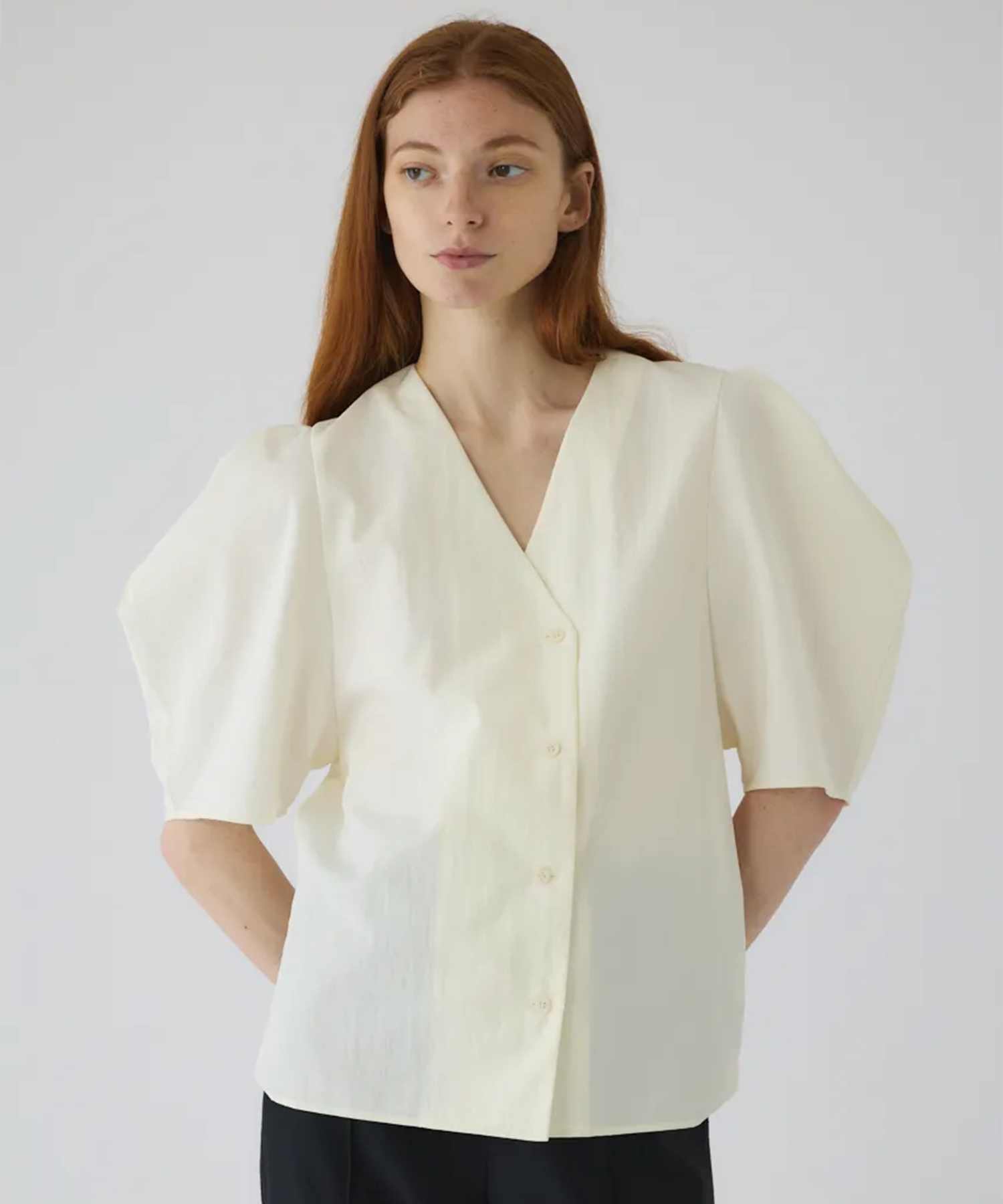 Volume sleeve v-neck SH RIM.ARK