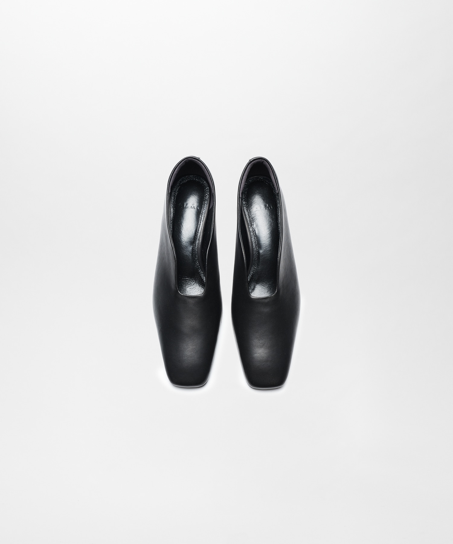 ARMA LEATHER PUMPS ALM