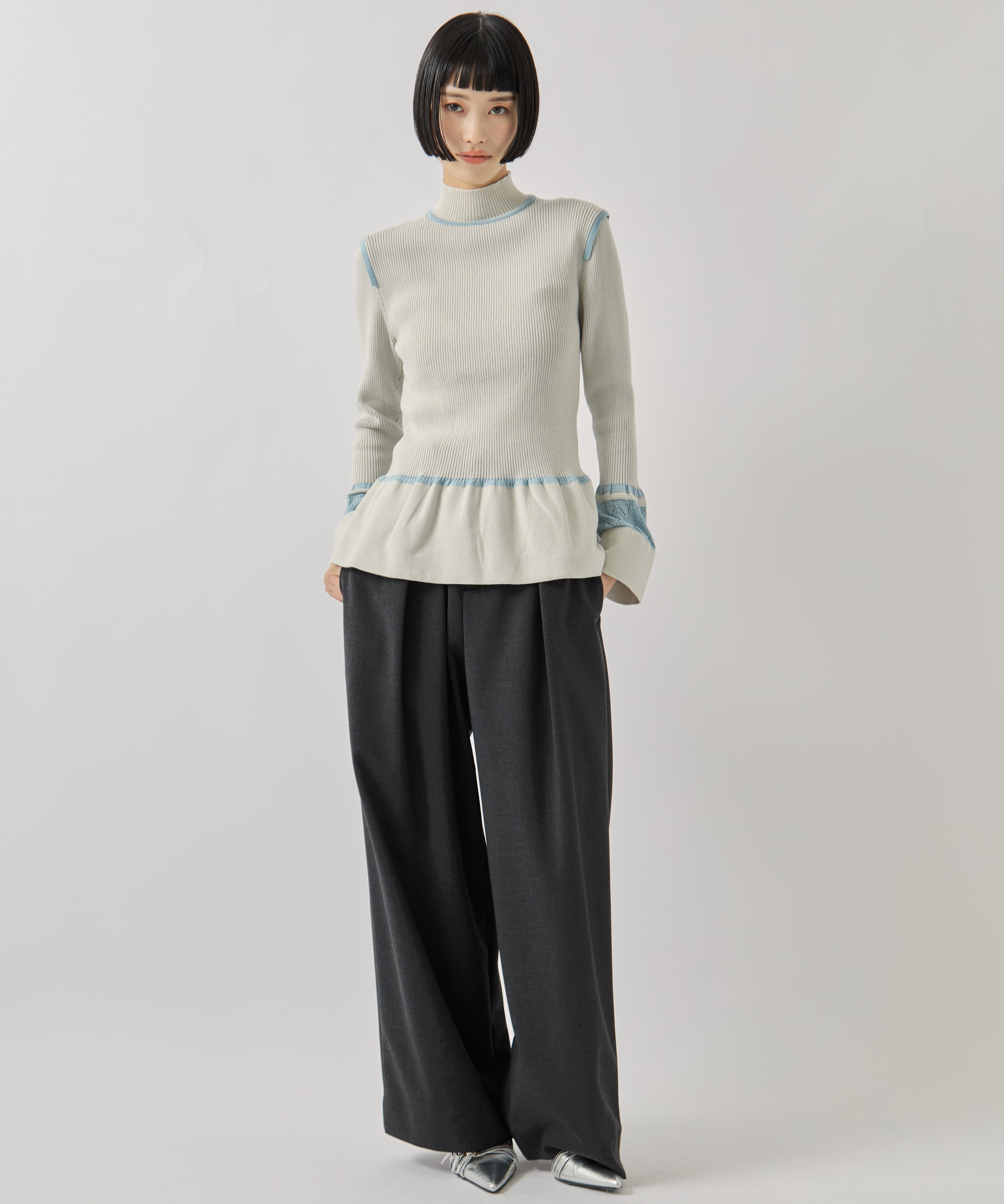 LACE FLARE KNIT TAN