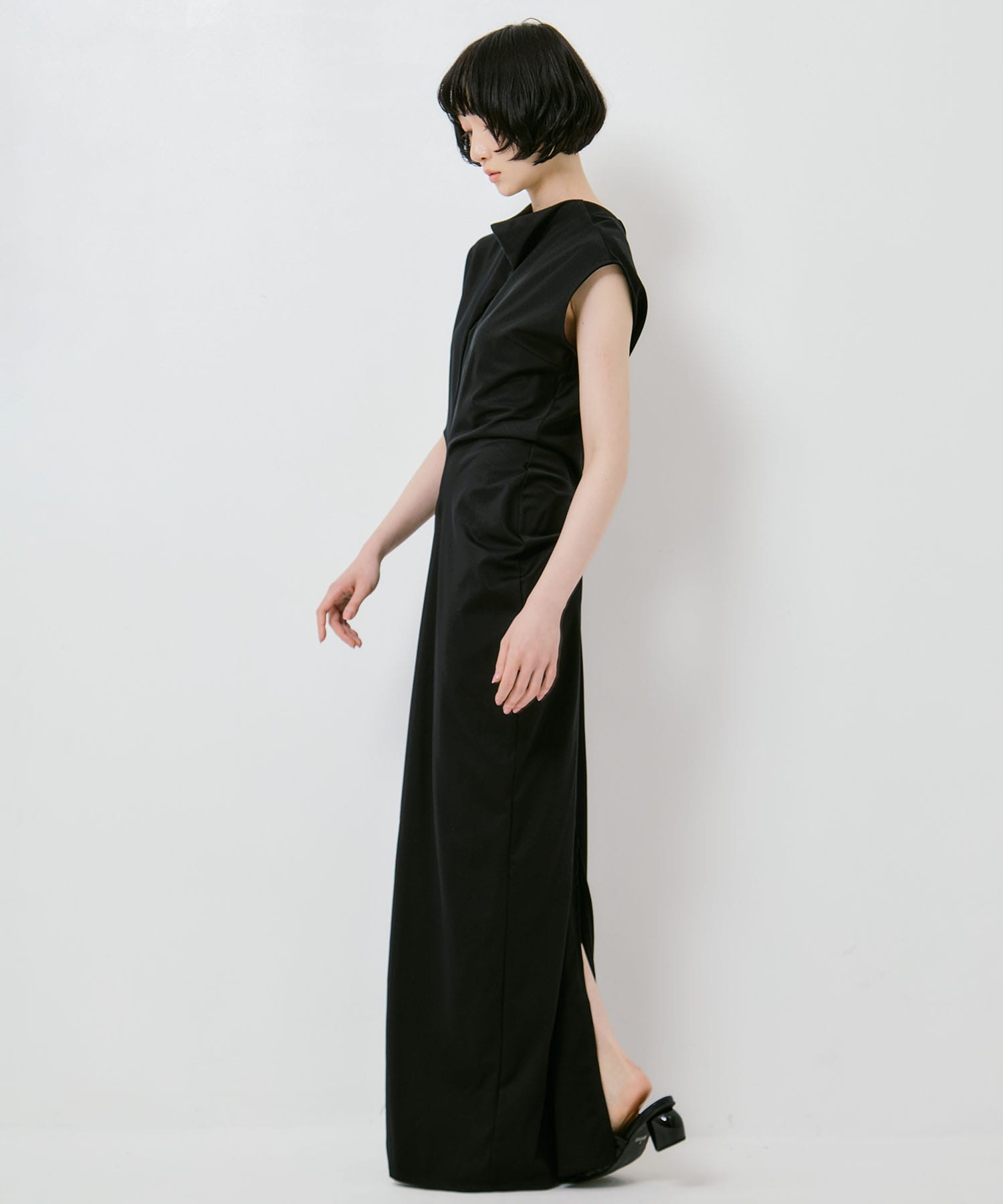 WHIFFLING DRESS IHNN