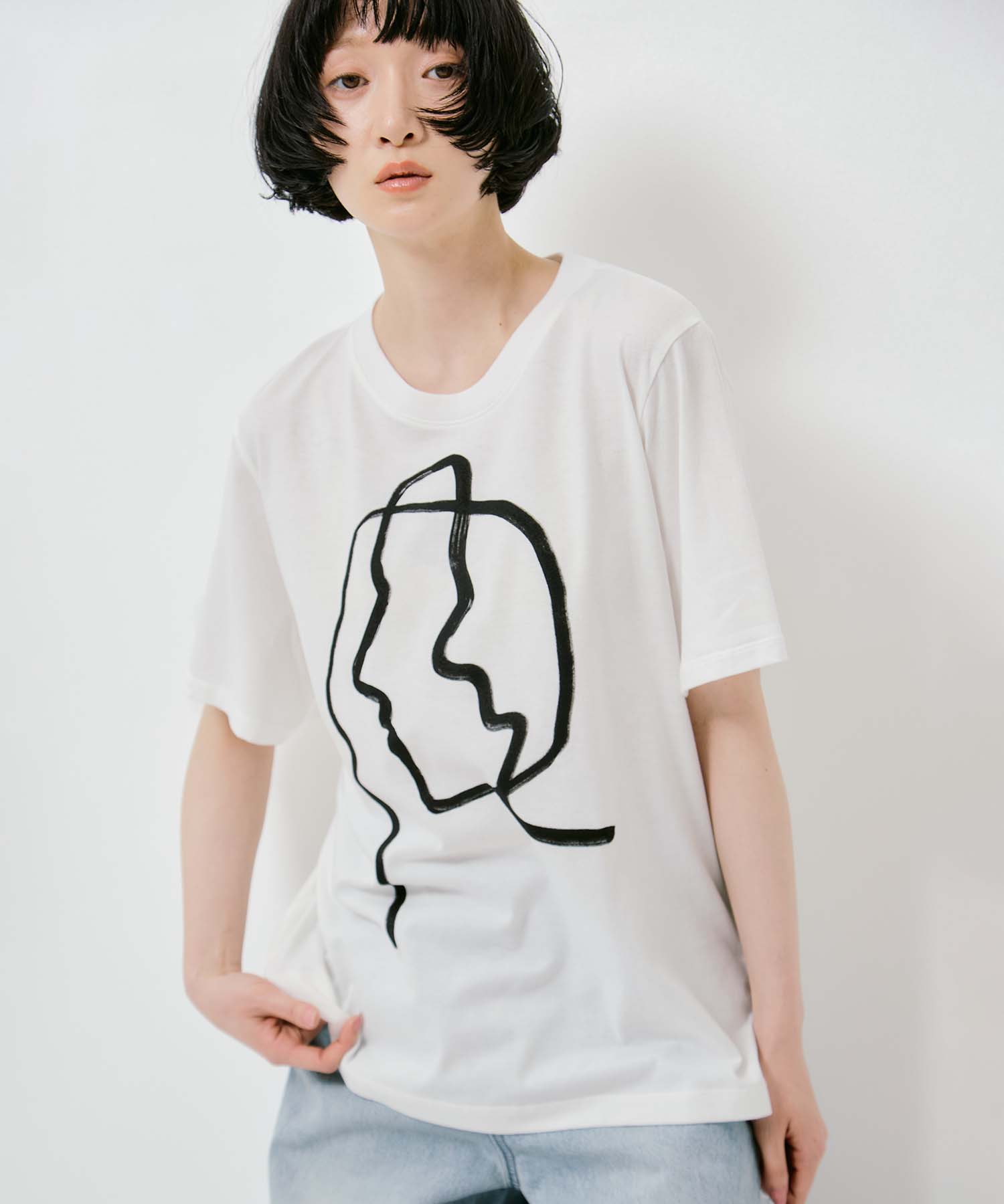 Line portrait T-shirt AKIRANAKA