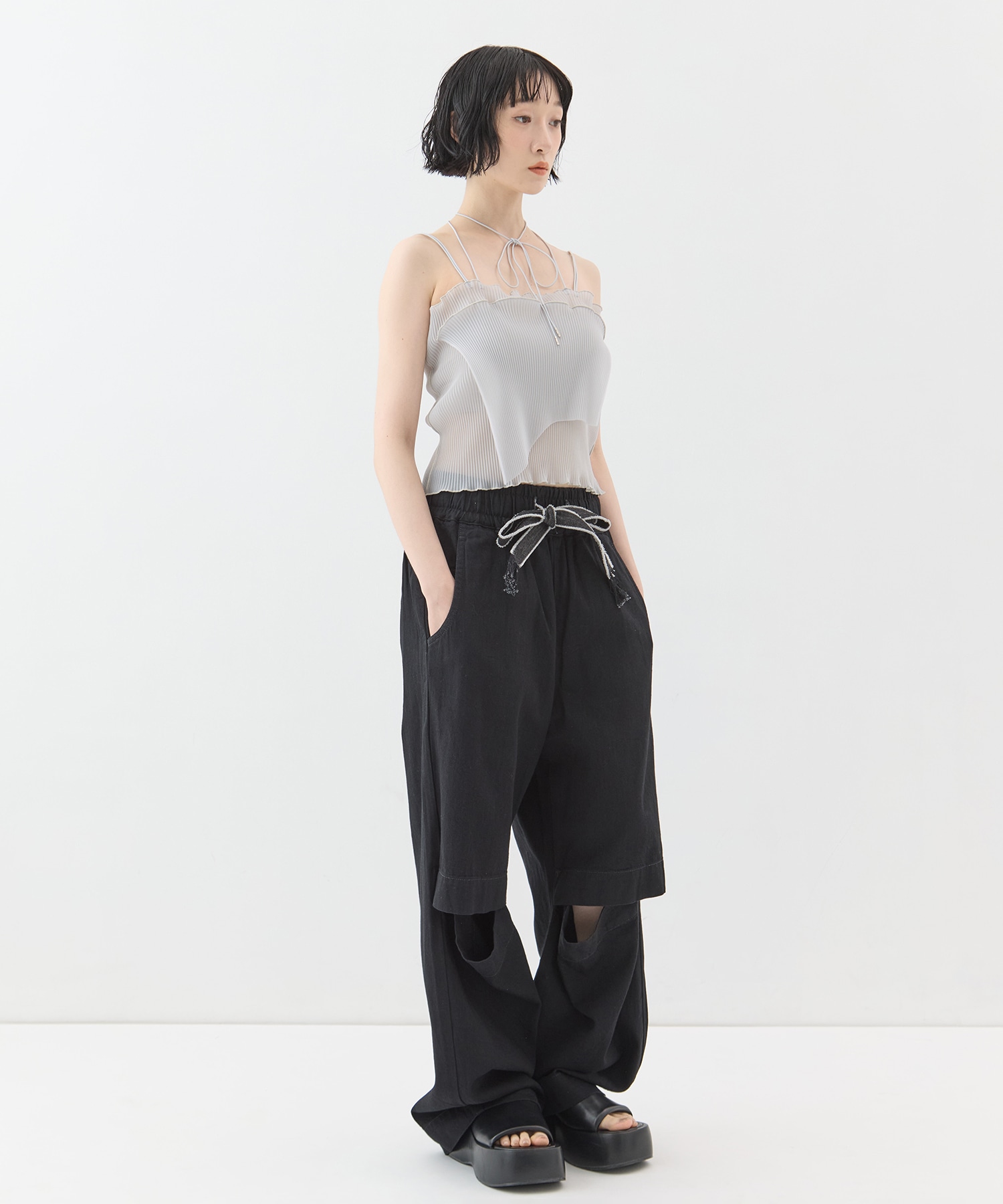 別注Relaxed open knee LIVINGTONE