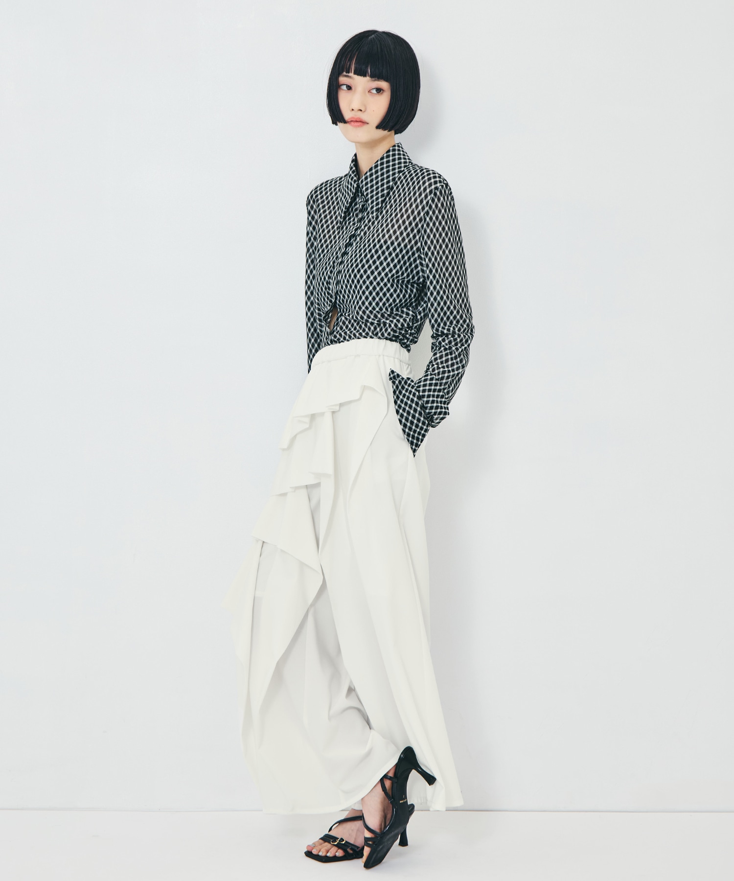 別注 RUFFLE PANTS TAAKK