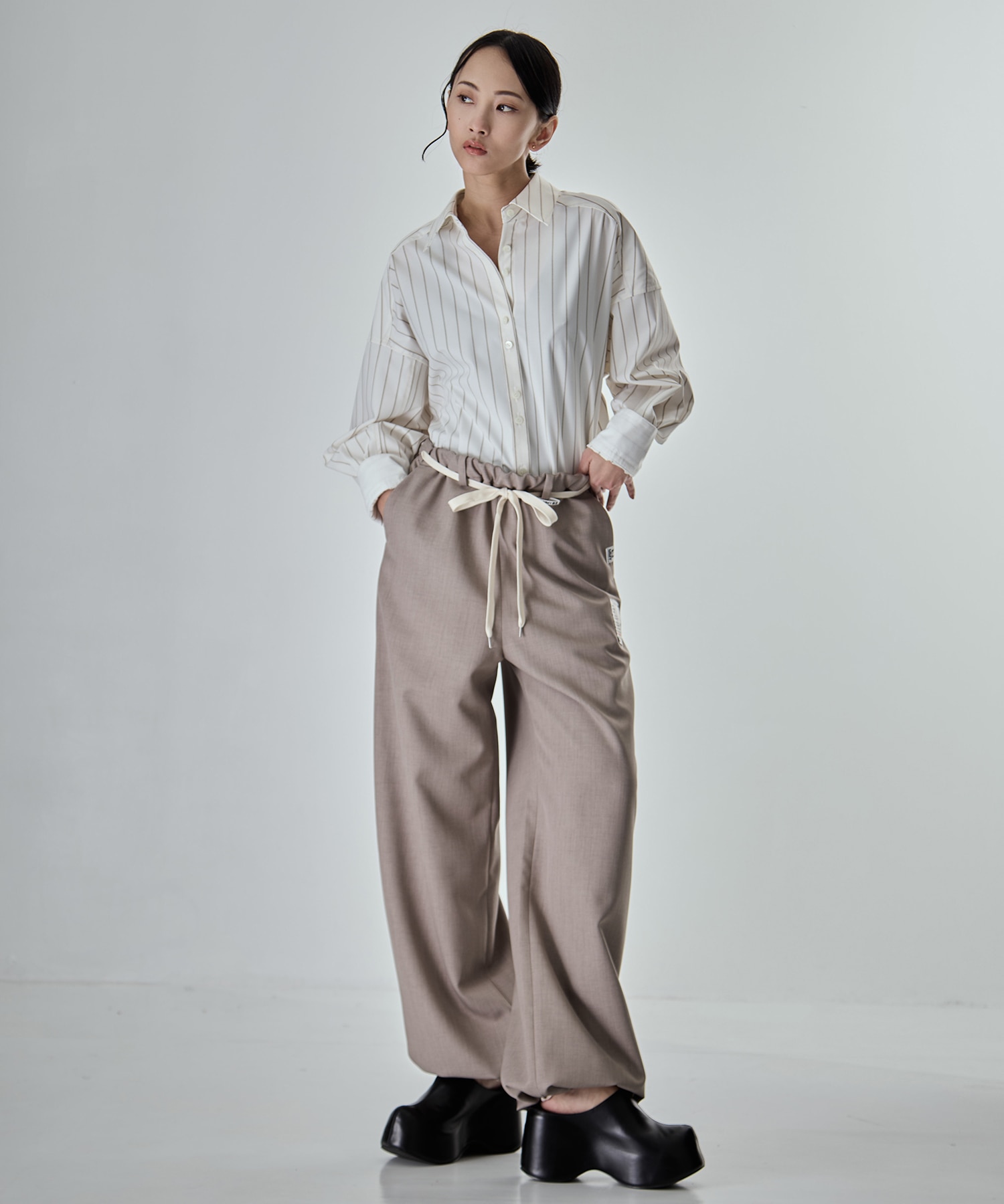 WOOLY TEXTURE EASY TROUSERS Maison MIHARA YASUHIRO