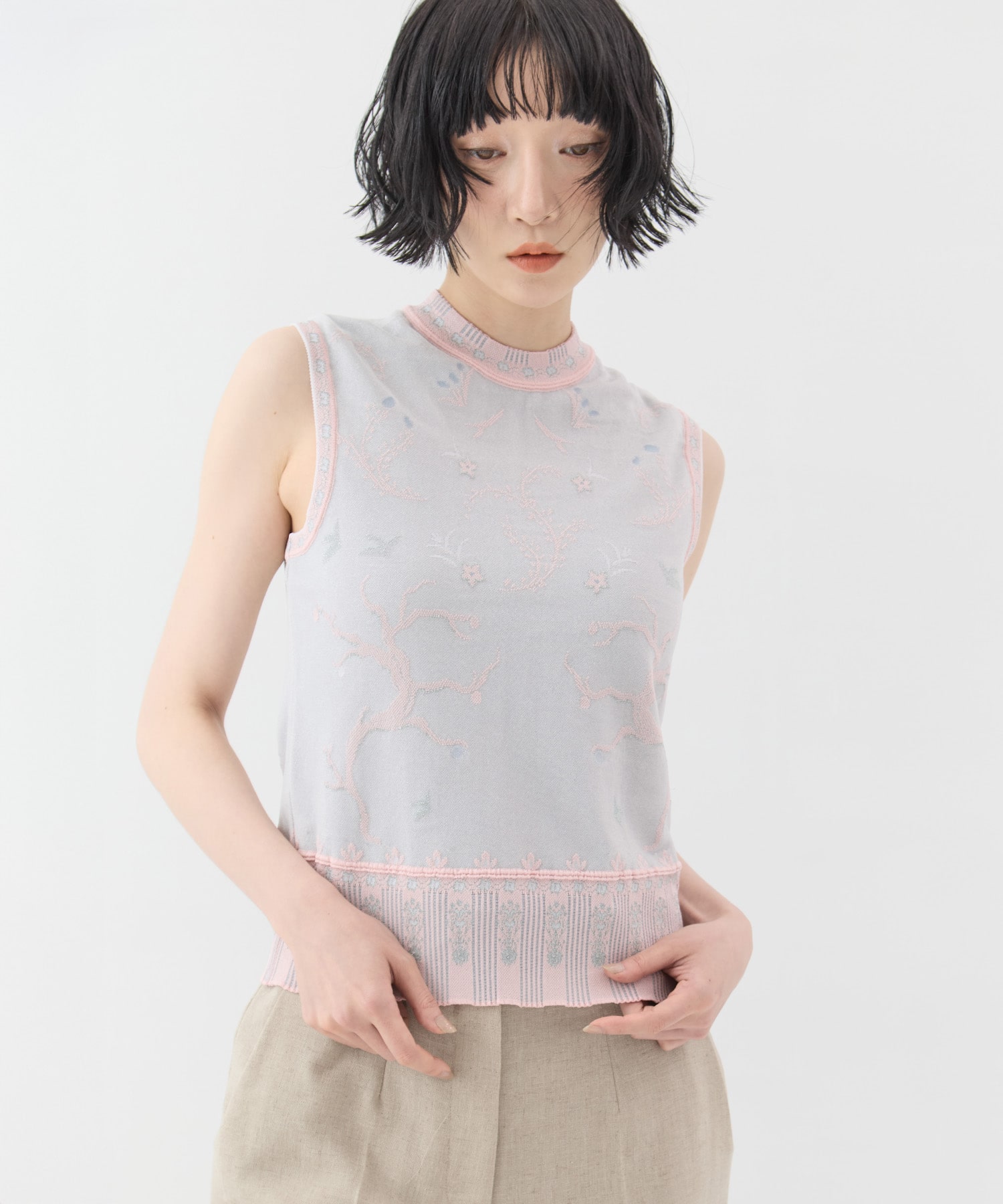 Layered Jacquard Sleeveless Knit Top Mame Kurogouchi