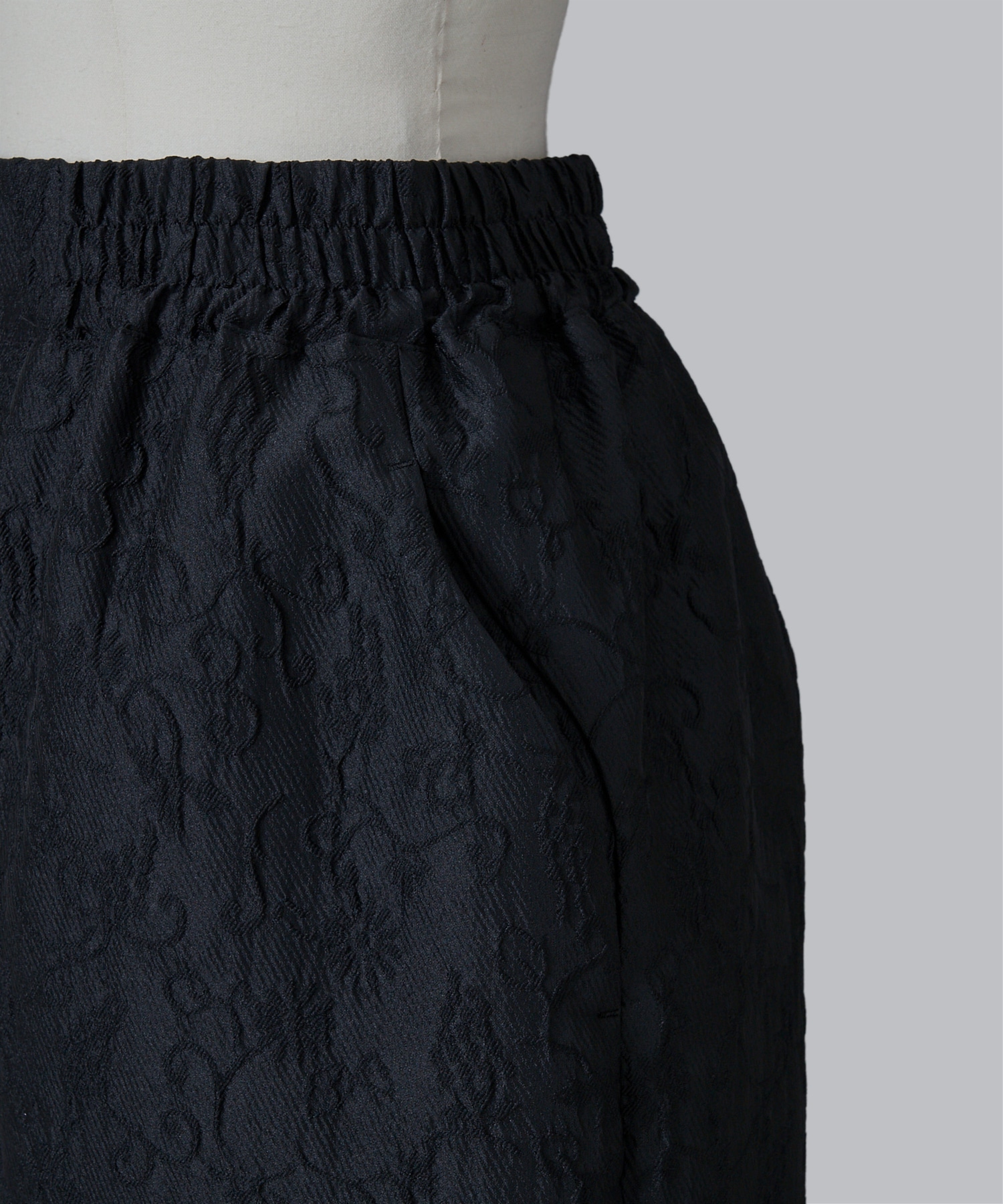 Arabesque Jacquard Trousers Mame Kurogouchi