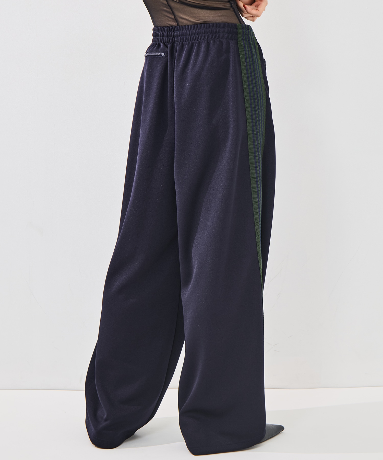H.D Track Pant-Poly Smooth Needles