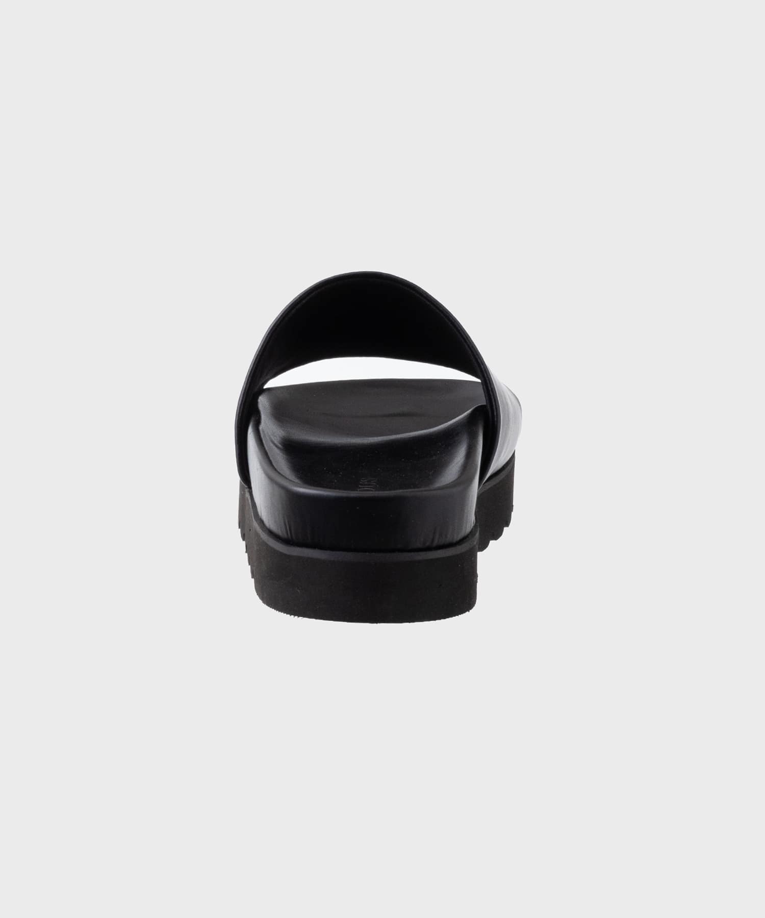 PLATFORM SHOWER SANDAL STUDIOUS