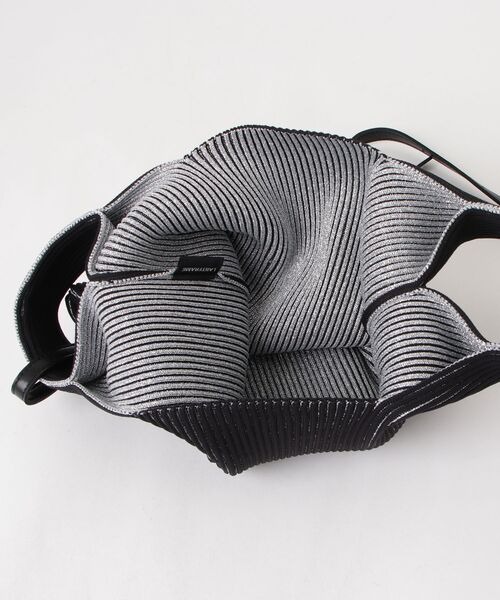 KYOTO METALLIC MARKET BAG SMALL LASTFRAME